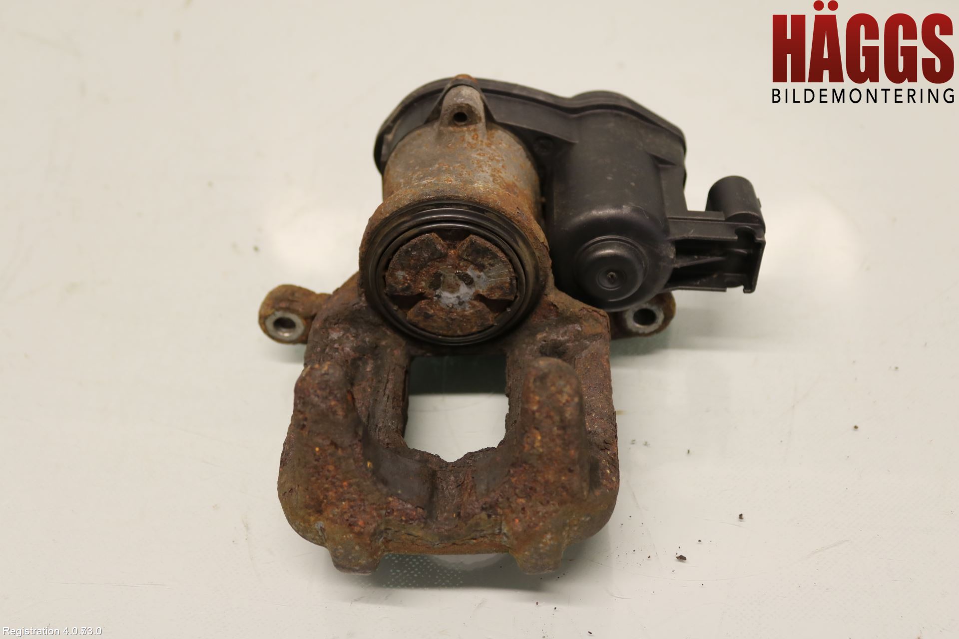 BMW 5 F10/F11/F18 09-17 Bromsok Bak Vänster