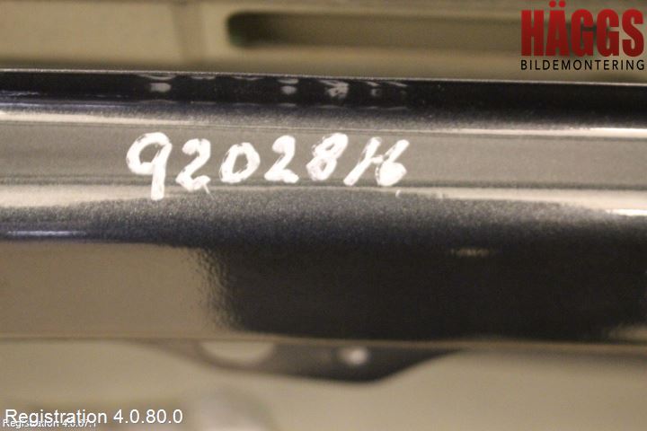Hyundai i40 08-15 Dörr Fram Vänster