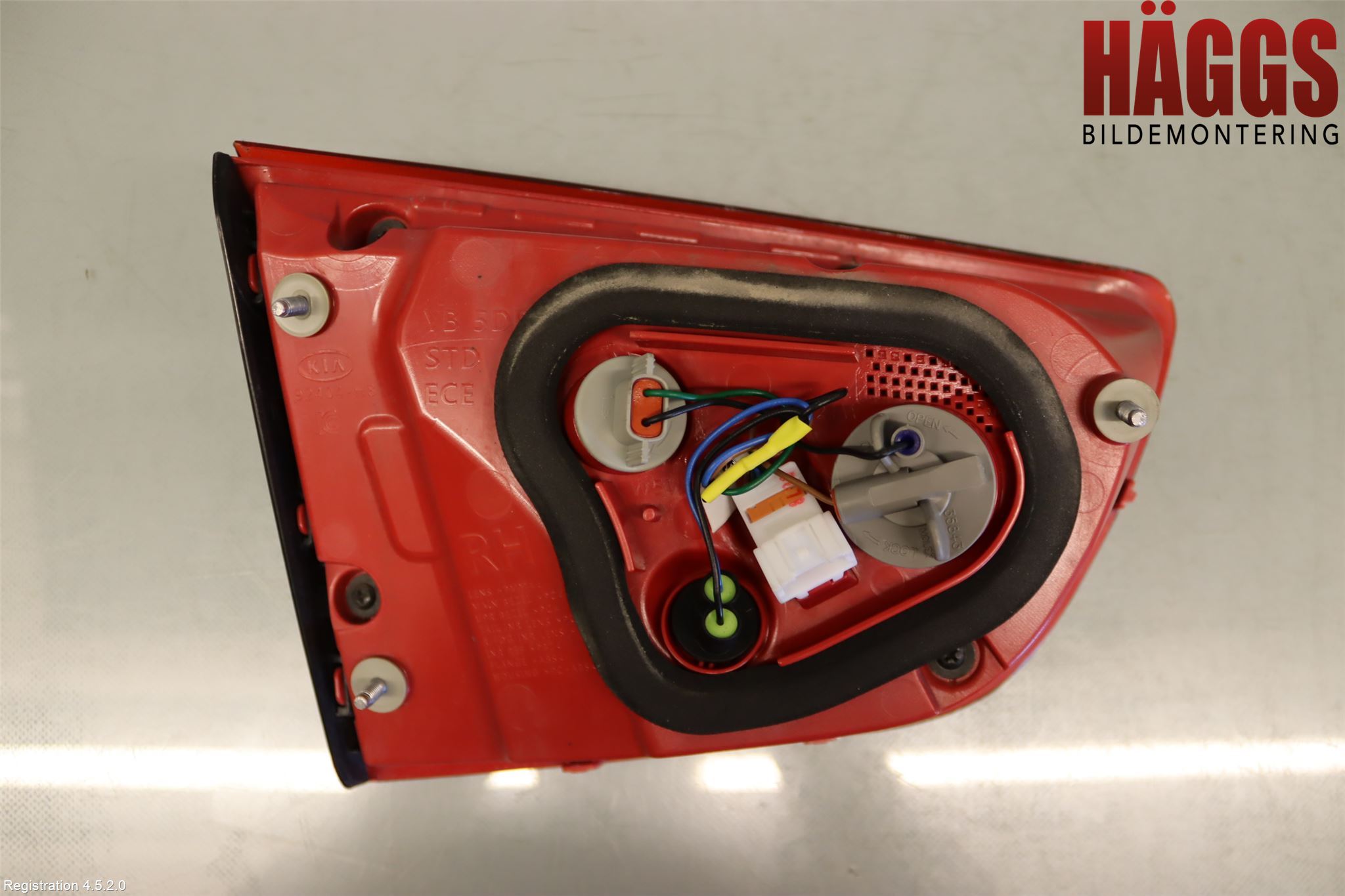 Kia RIO 17- Bakljus Lucka Hö