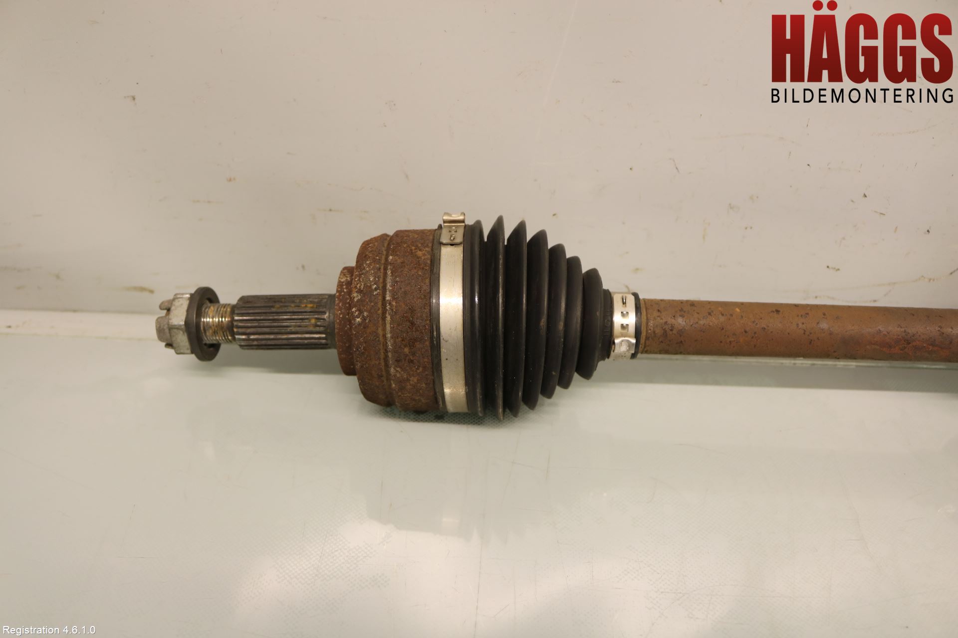 Renault EXPRESS 21- Drivaxel Fram Höger