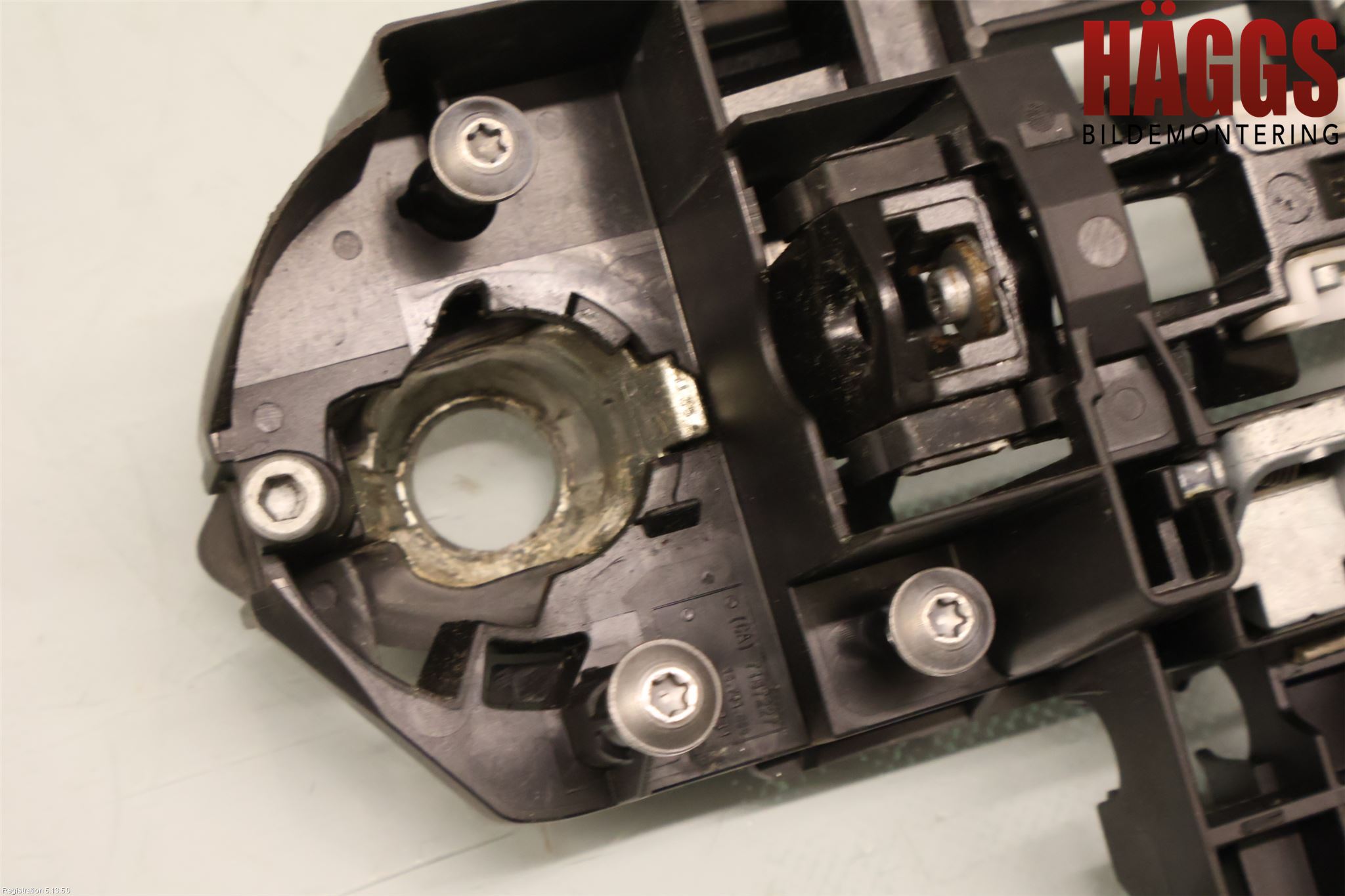 BMW 5 F10/F11/F18 09-17 Dörrhandtag Yttre Vä