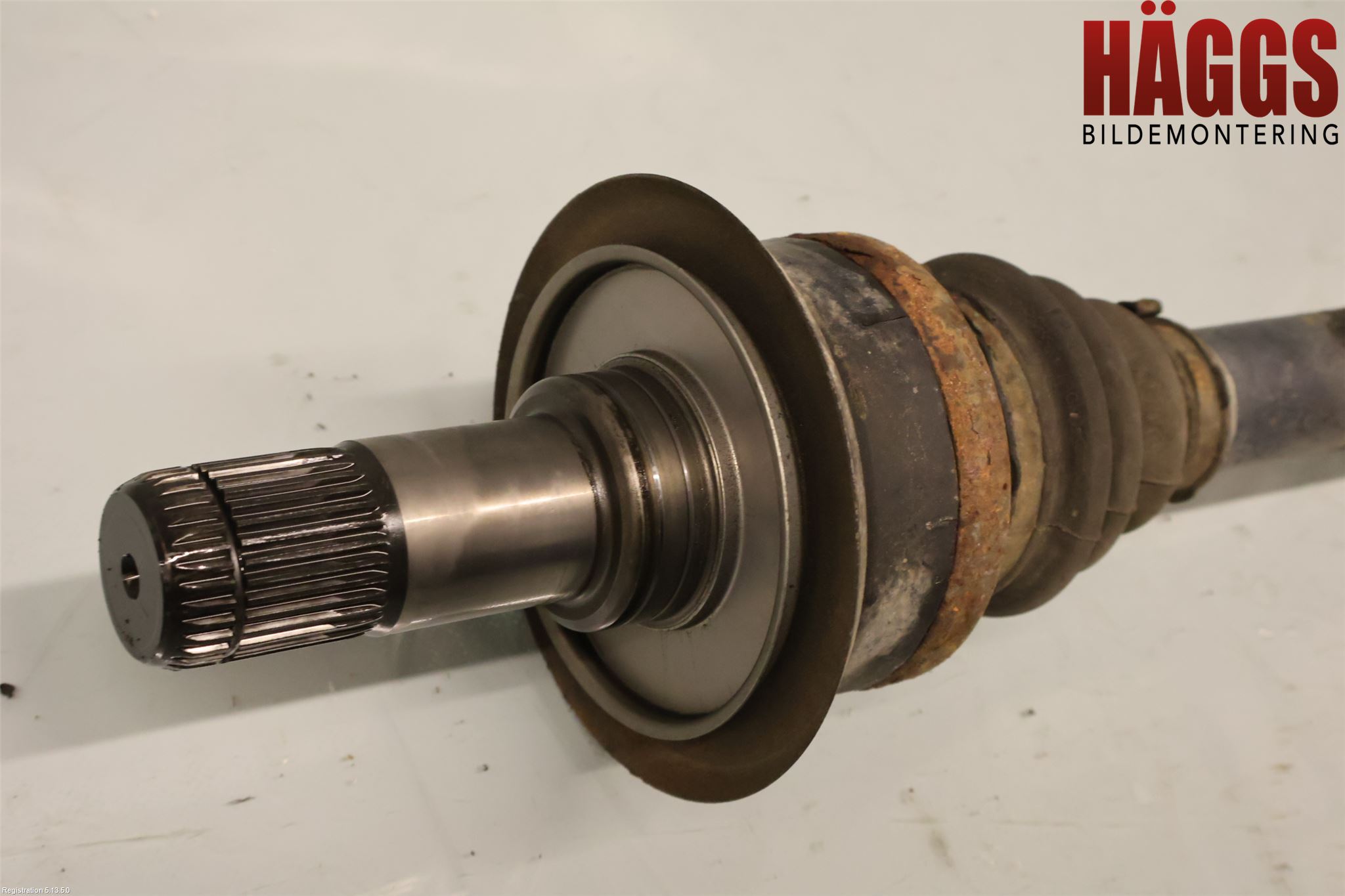 BMW X5 F15 13-18 Drivaxel Bak Höger