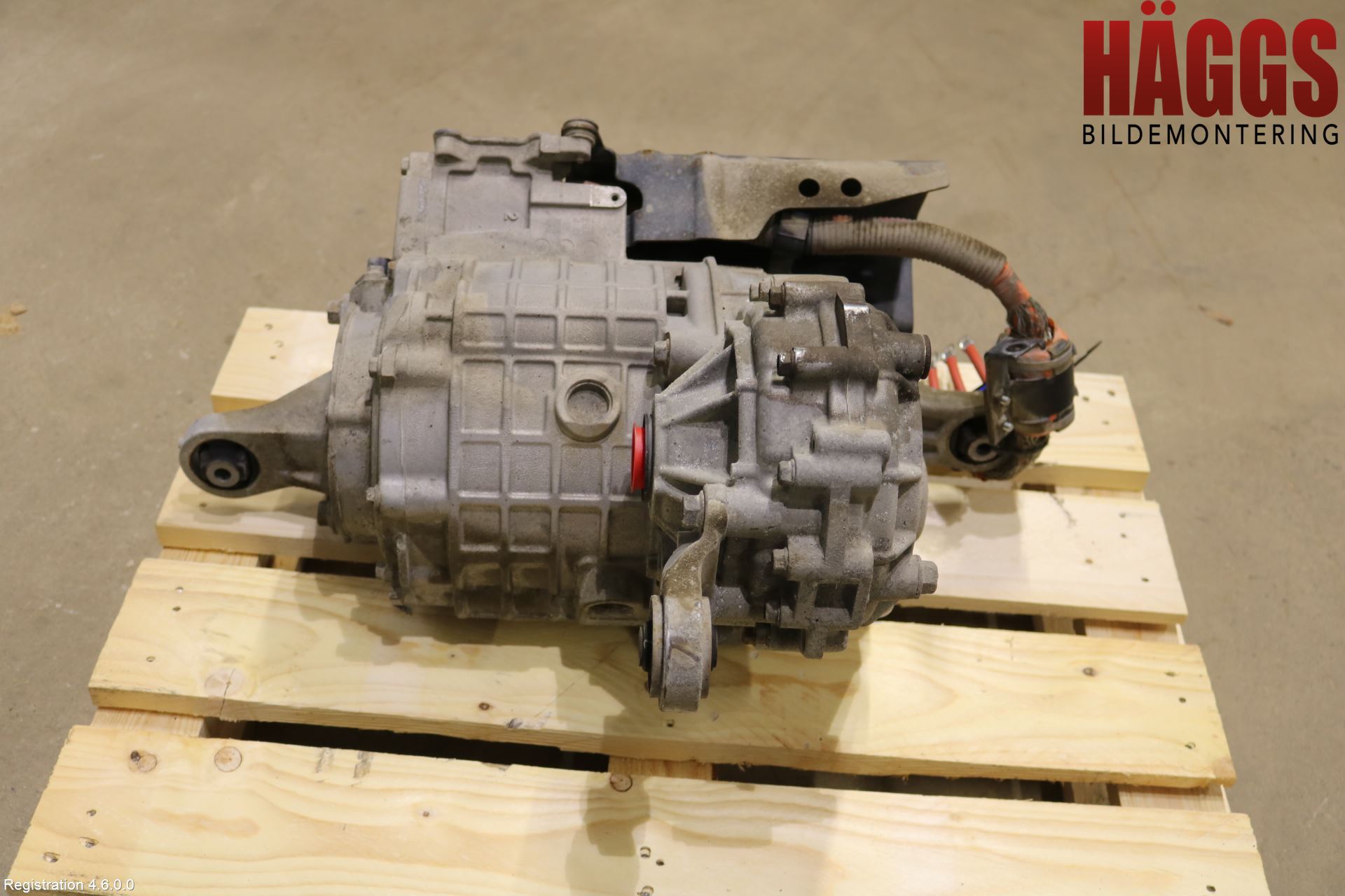 Mitsubishi OUTLANDER 13-21 Motor Elektrisk Bak