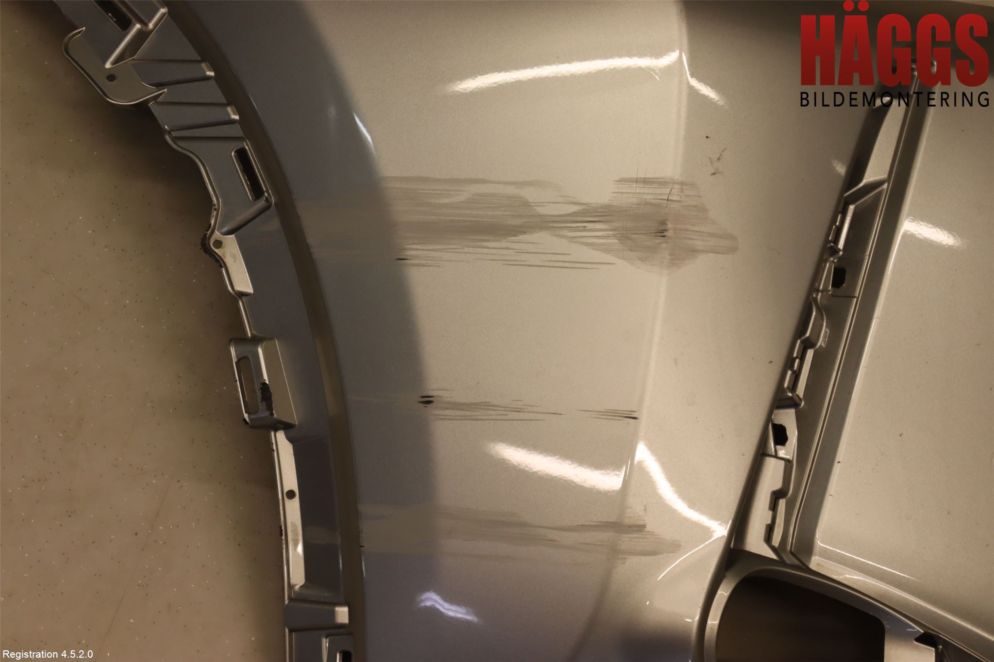 Lexus NX 300h 15-21 Stötfångardel Fram Hö