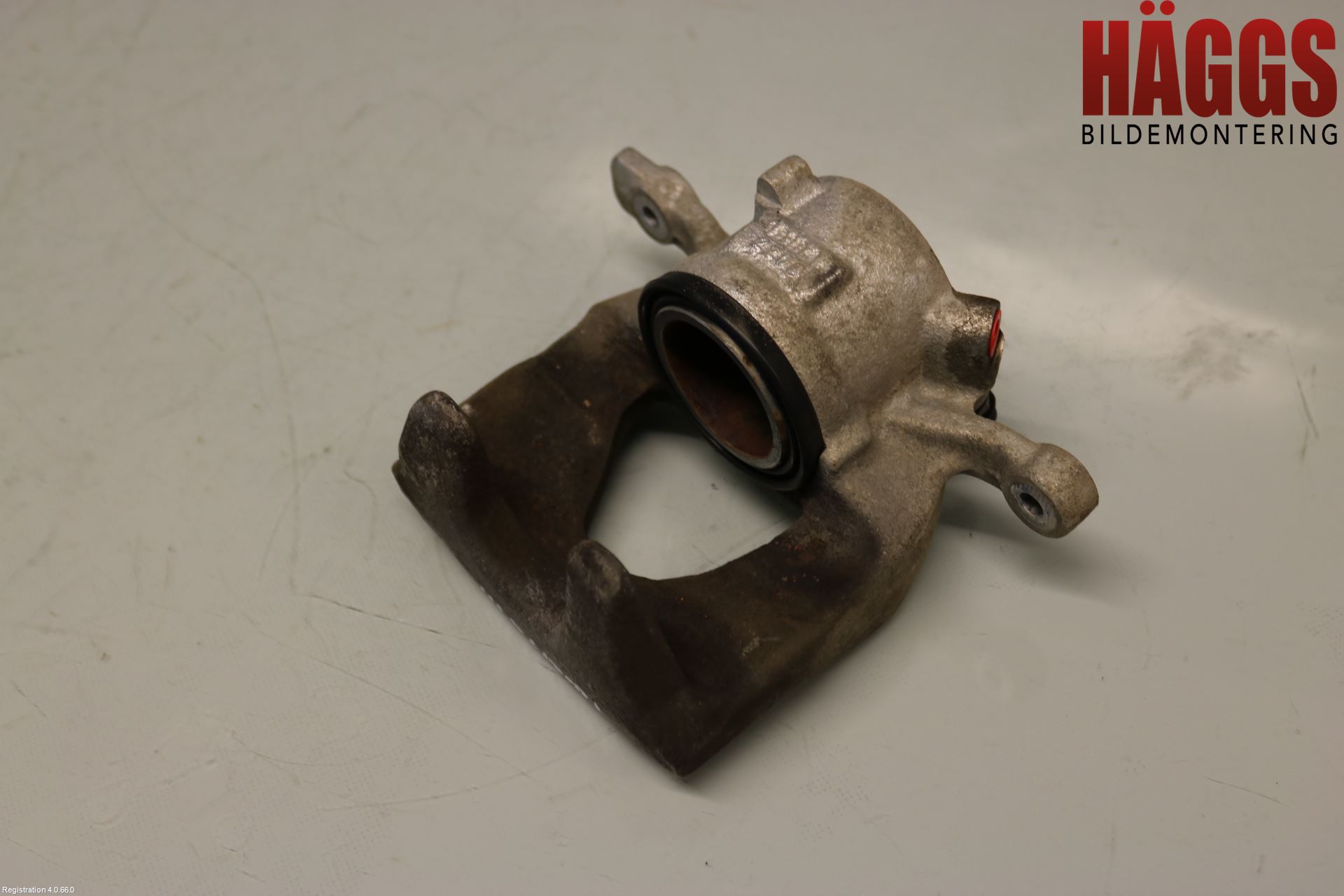 Mini COOPER CLUBMAN F54 16- Bromsok Fram Höger