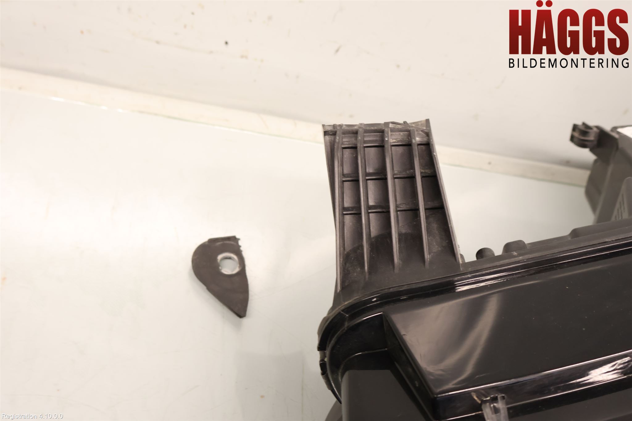 Fiat TIPO/CROSS 16- Strålkastare Vänster