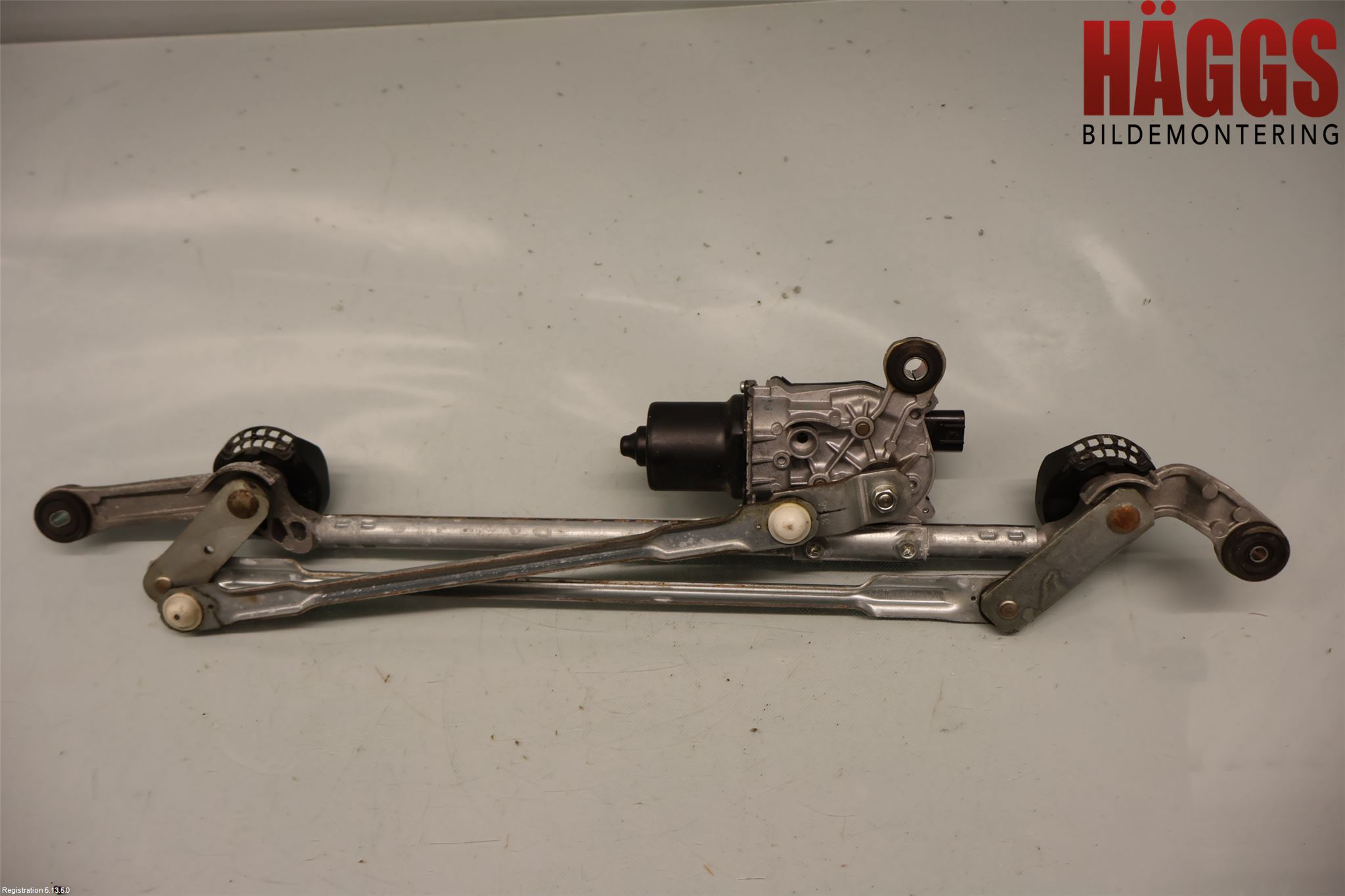 Nissan NP300 Torkarmotor Vindruta