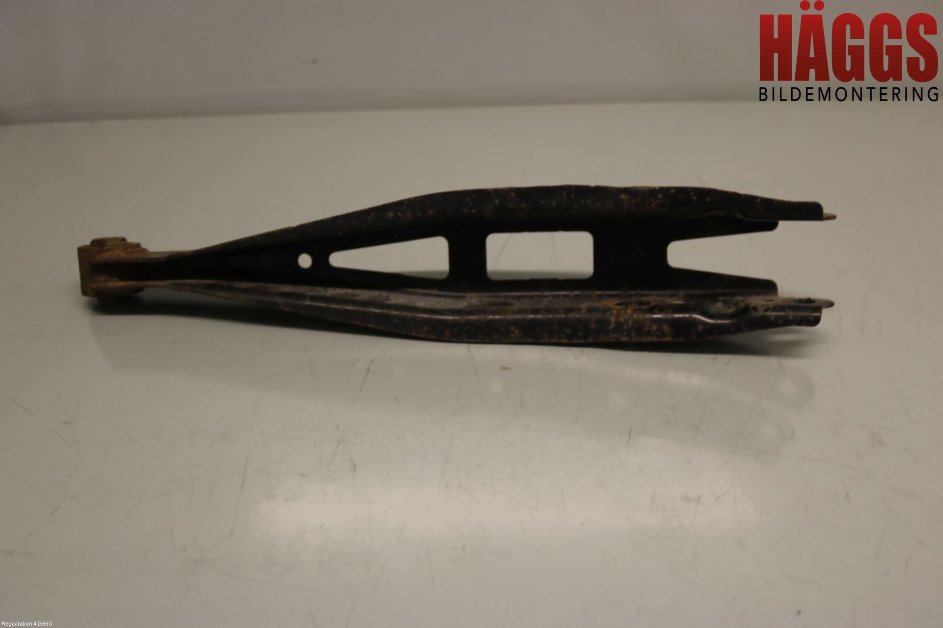 Subaru LEGACY 10-14 Bärarm Bak Vänster