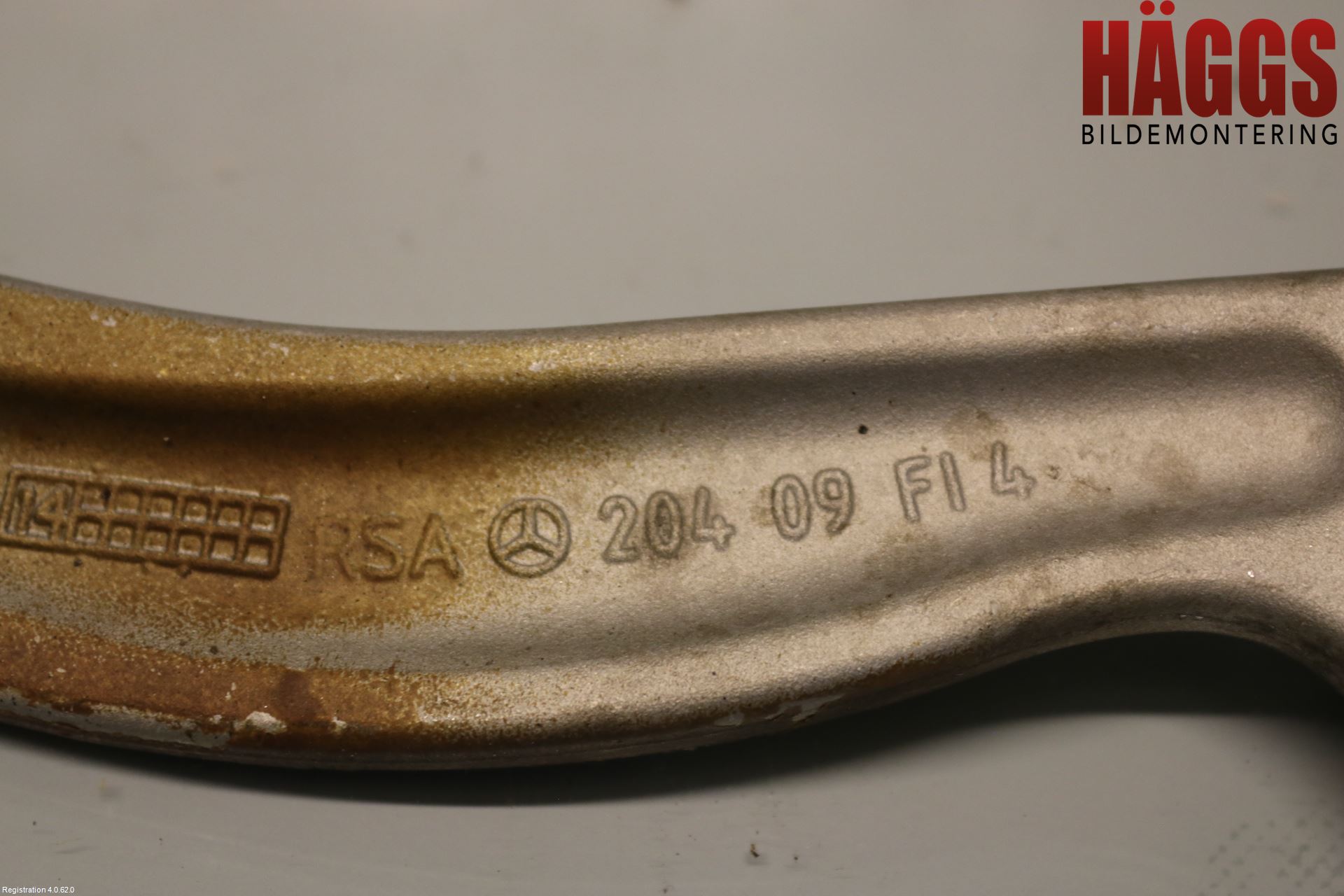 Mercedes-Benz MB E-KLASS (W212) 09-16 Bärarm Bak Övre Höger