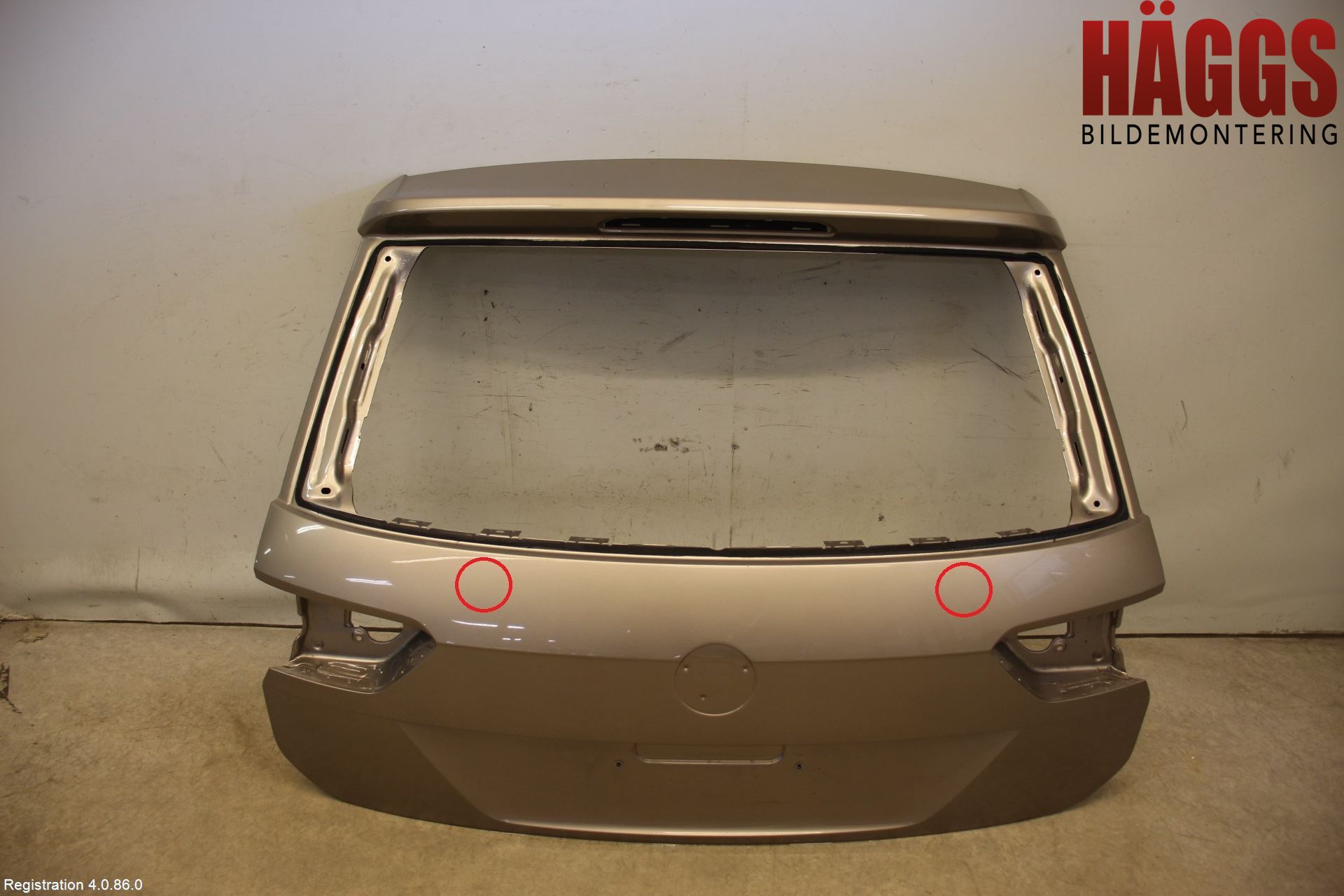 Volkswagen VW TIGUAN 16-24 Baklucka Kombi