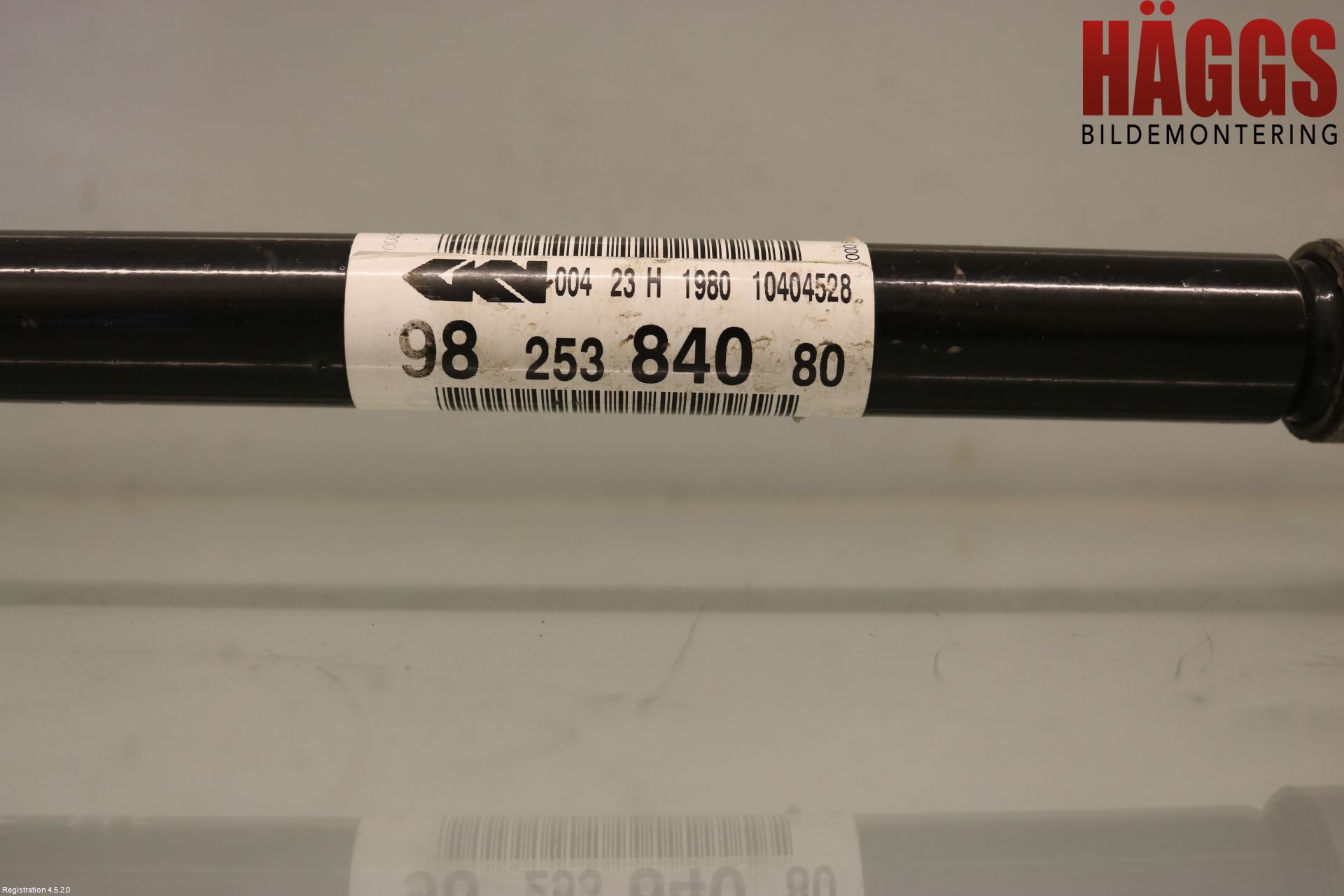 Peugeot 2008/E-2008 20- Drivaxel Fram Höger