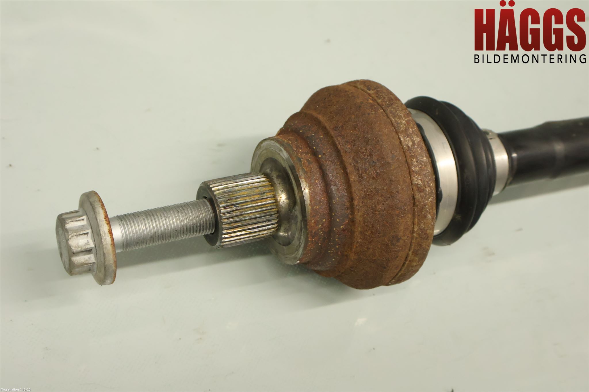 Volkswagen VW ID.4 21- Drivaxel Bak Vänster