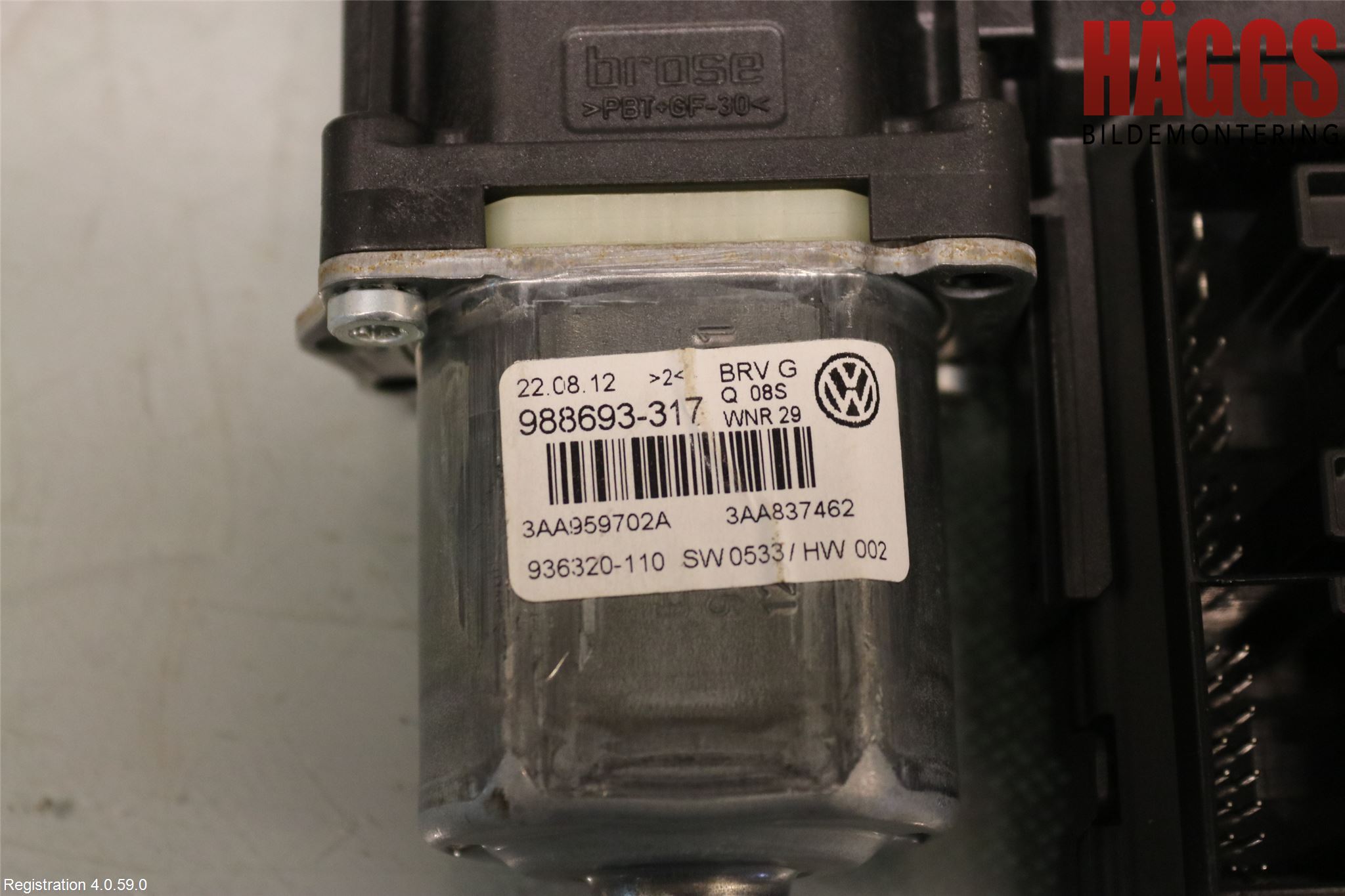 Volkswagen VW PASSAT 11-14 Fönsterhissmotor