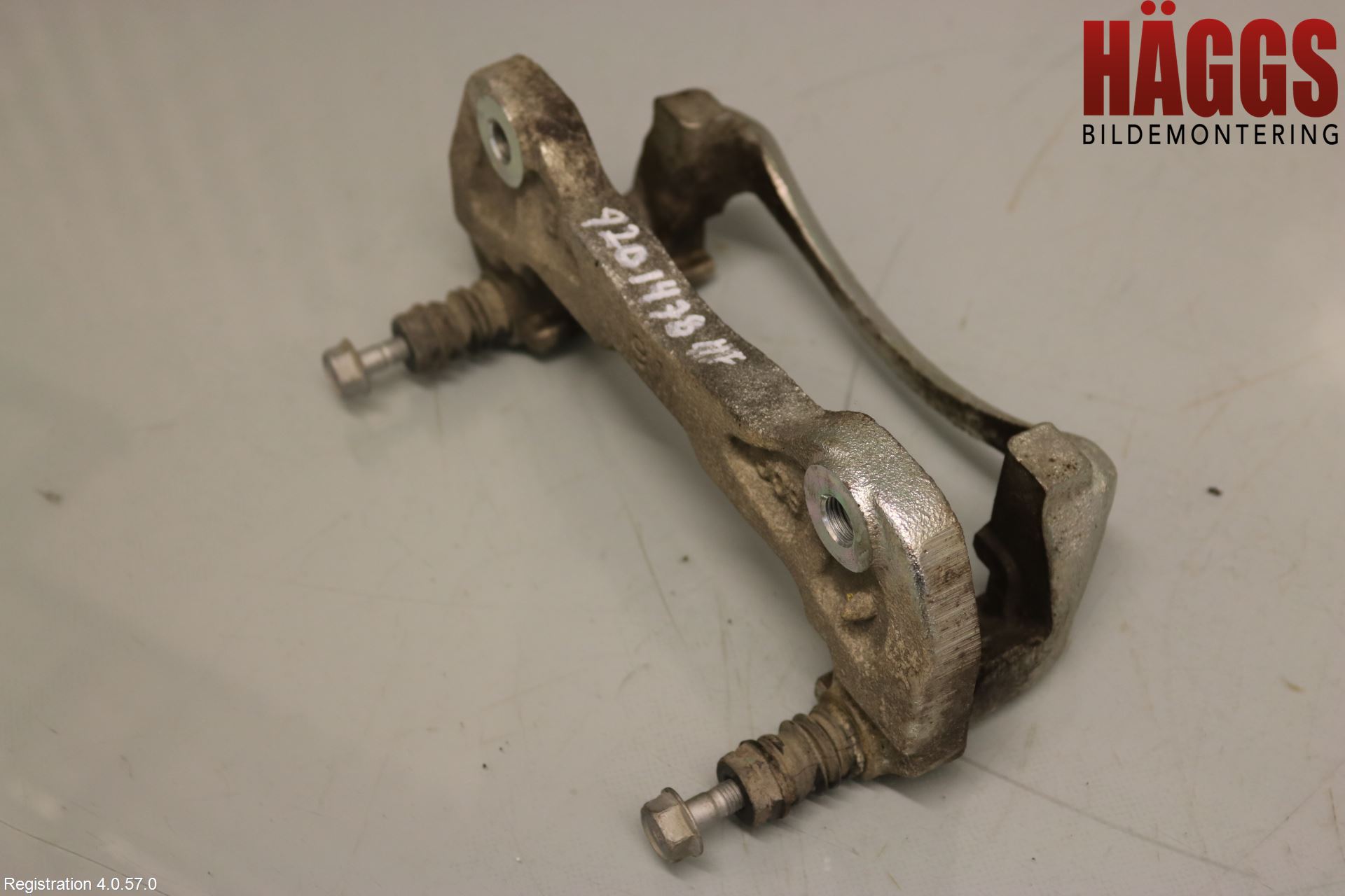 Fiat FULLBACK 16-19 Bromsokshållare