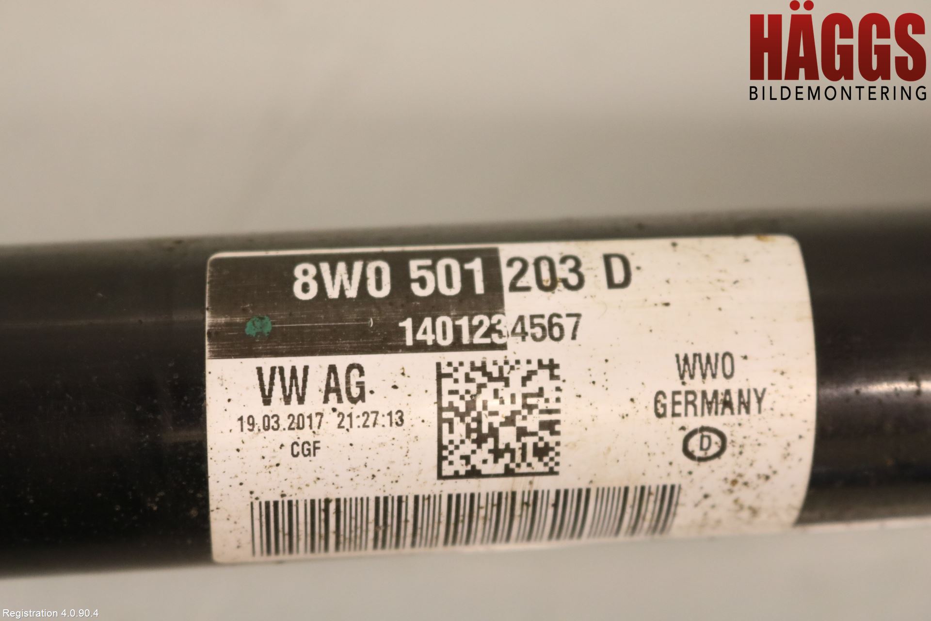 Audi A4 ALLROAD 17- Drivaxel Bak Vänster