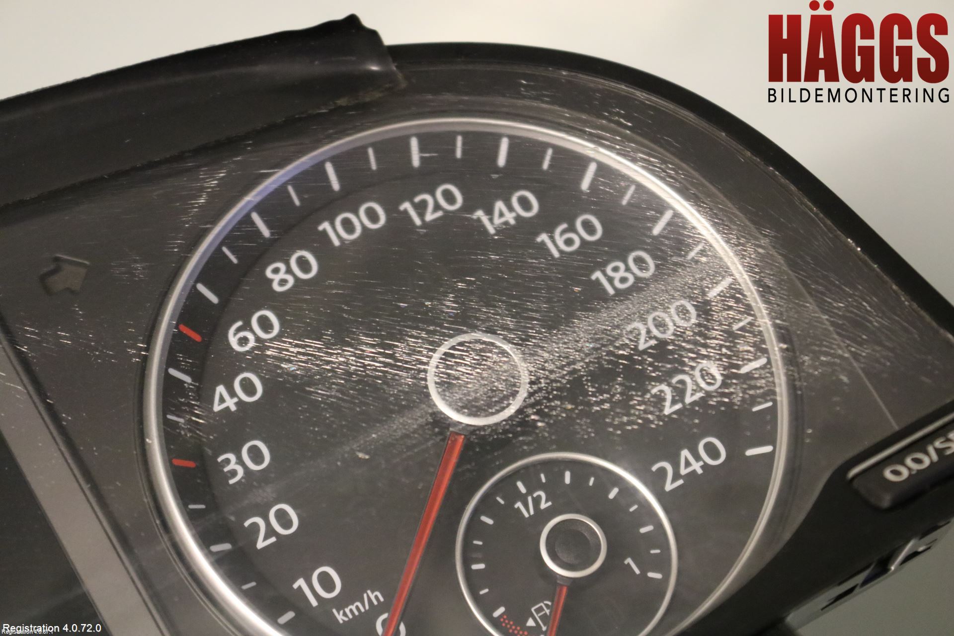 Volkswagen VW CADDY 11-15 Instrument Komb