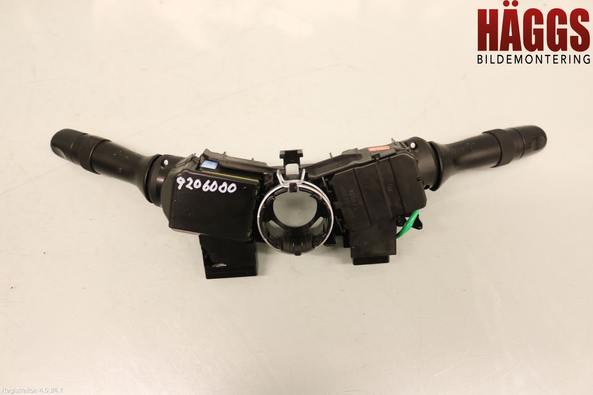 Toyota AVENSIS 16-18 Spakcentral