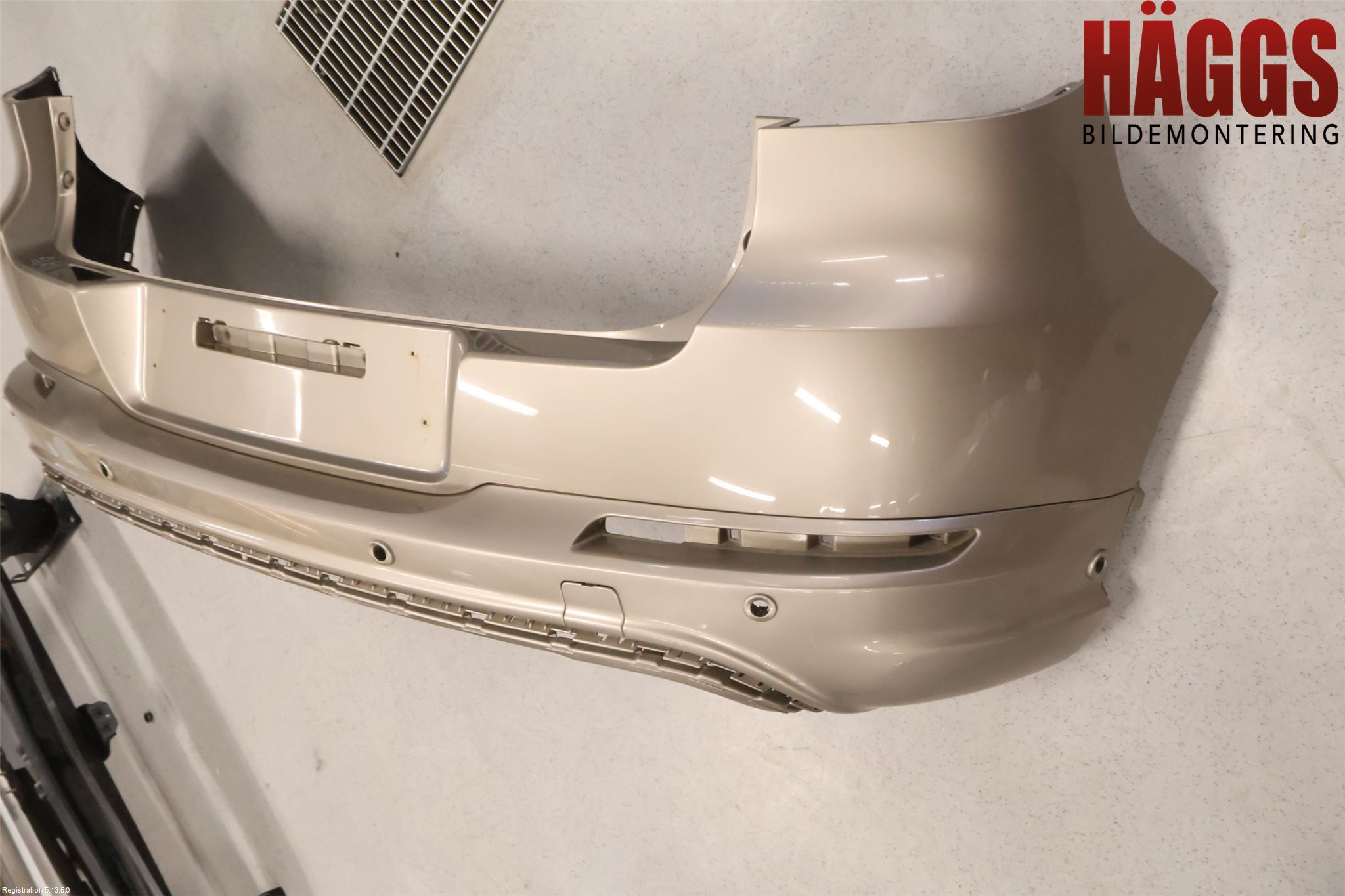 Volkswagen VW TIGUAN 07-16 Stötfångarbeklädnad Bak