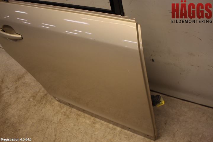 Citroen C4 I   05-10 Dörr Bak Höger