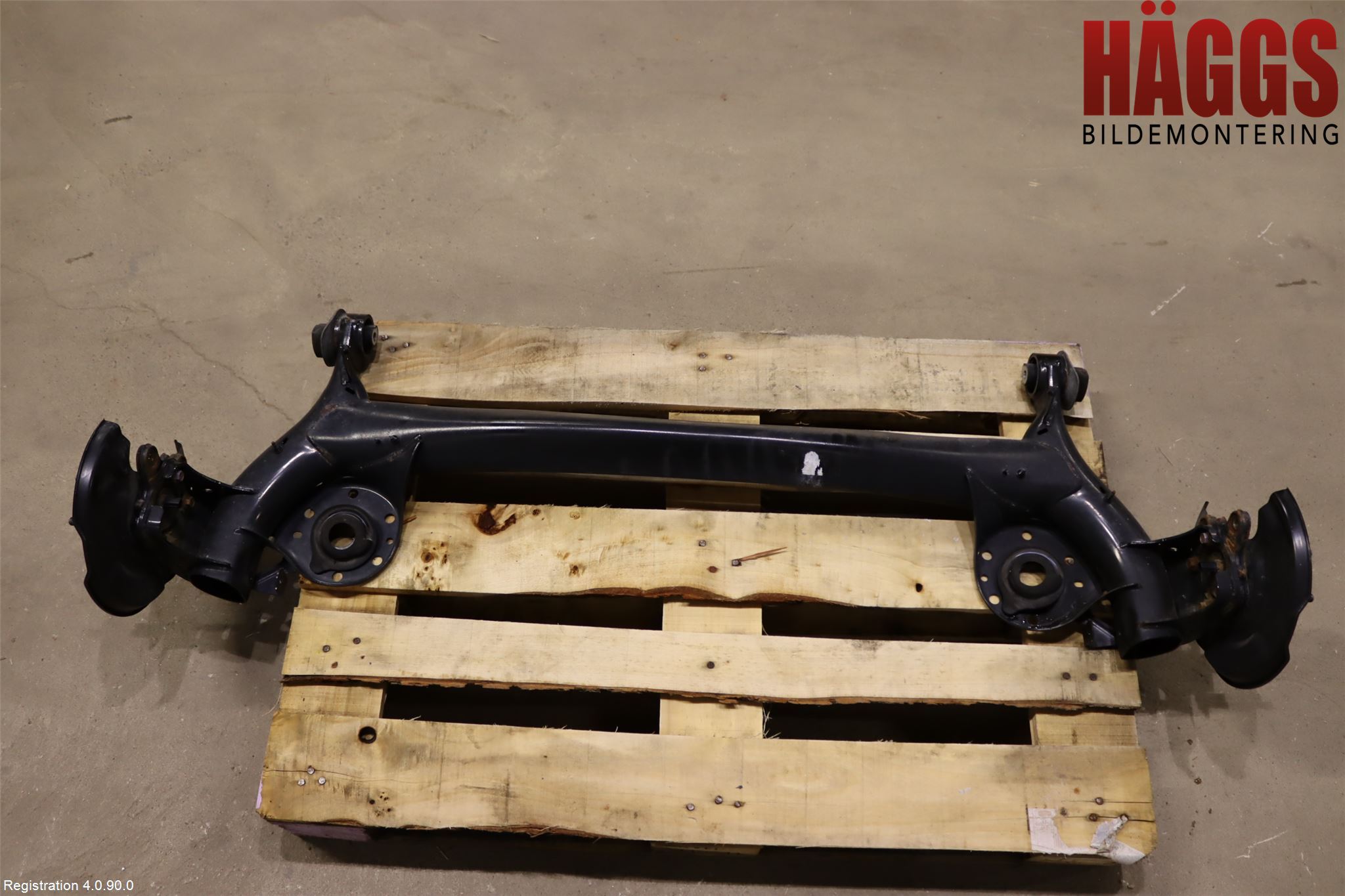 Toyota YARIS XP21 20- Bakaxel