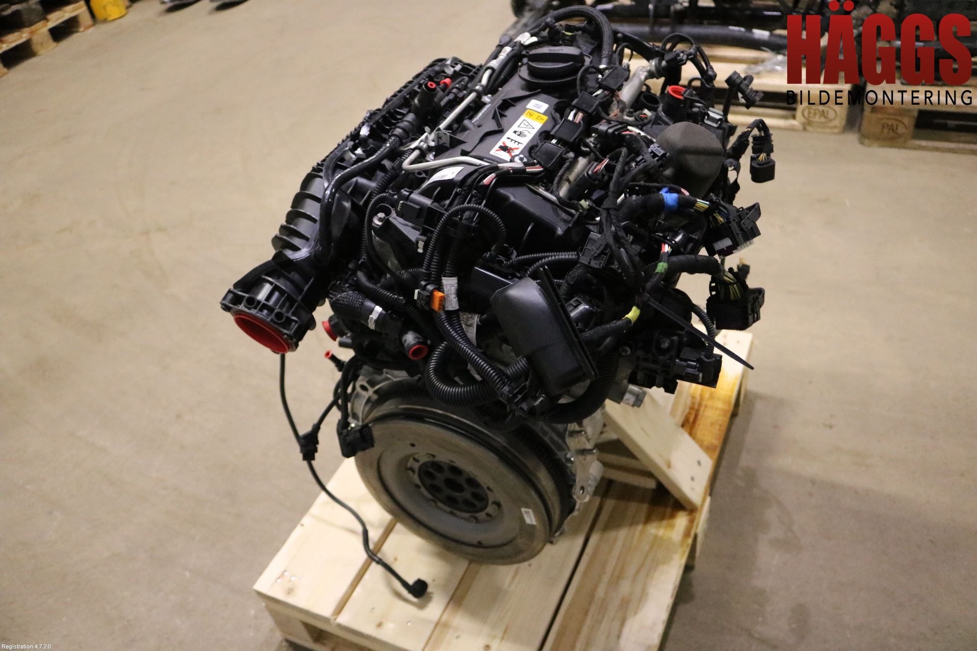 Mini COOPER CLUBMAN F54 16- Motor Bensin