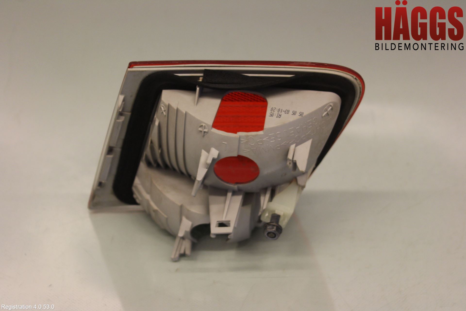 BMW 3 E46      98-05 Bakljus Lucka Vä