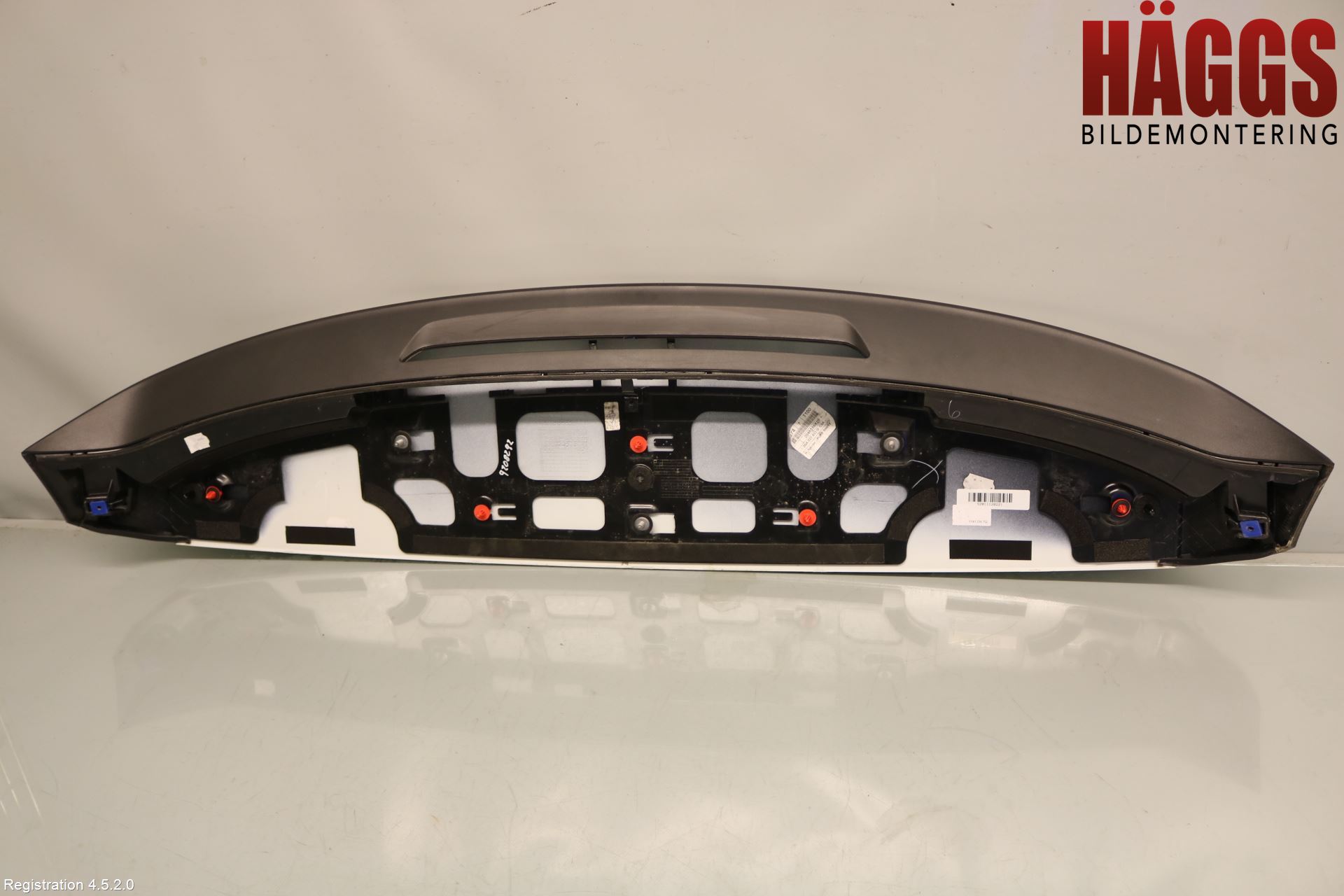 Volkswagen VW T-ROC 18- Spoiler Baklucka
