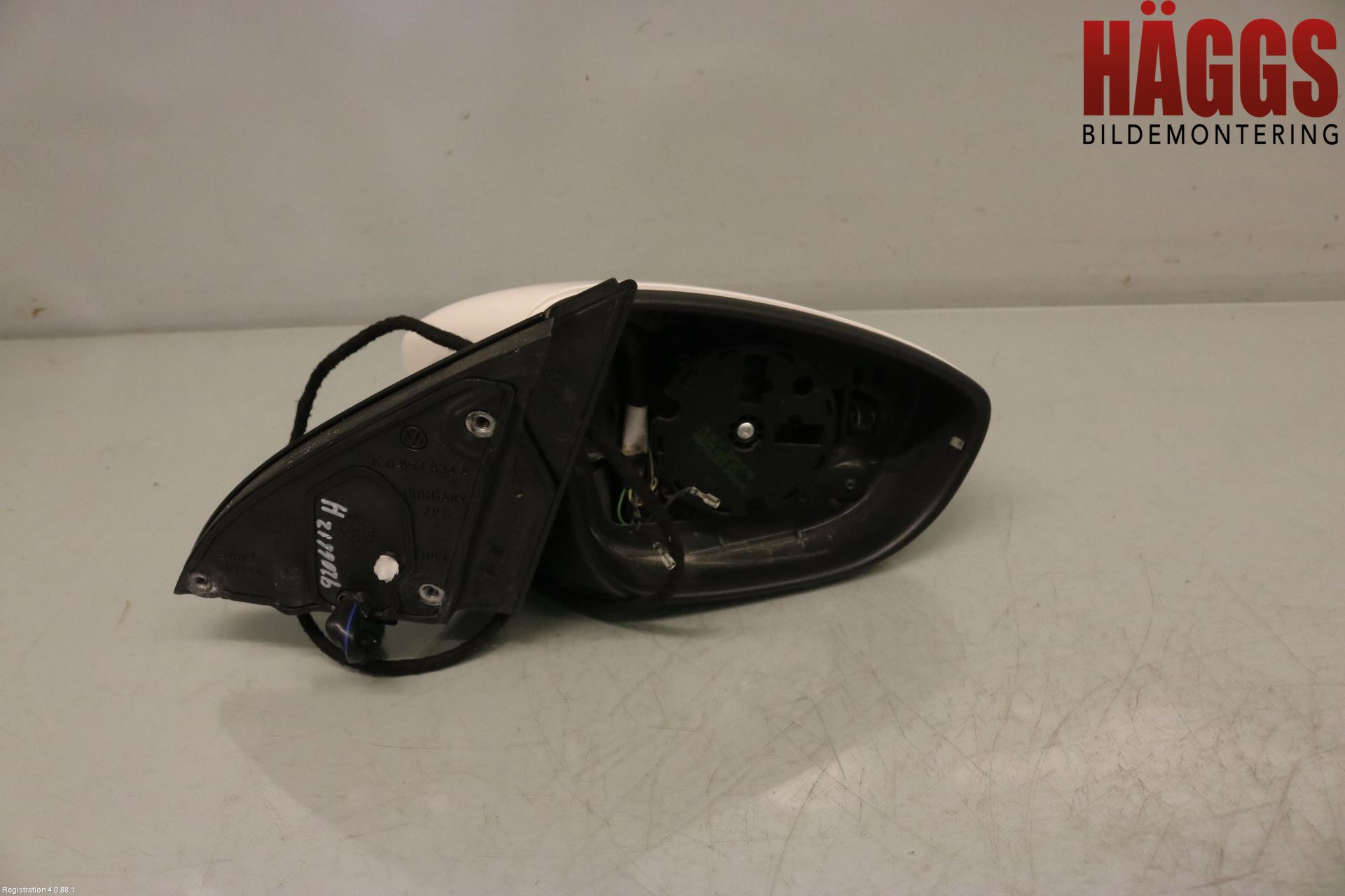 Volkswagen VW PASSAT 11-14 Spegel Yttre El Hö