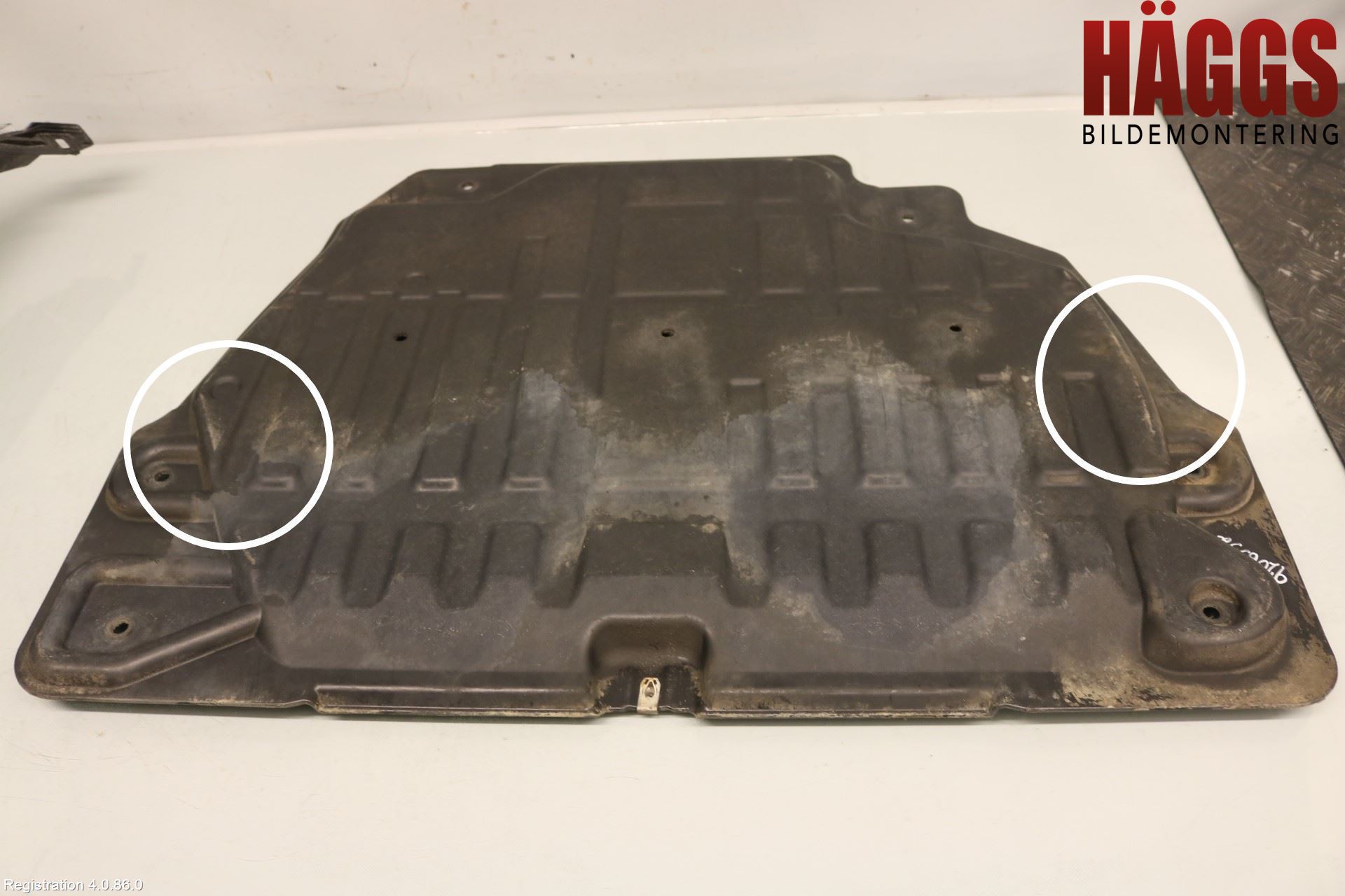 Landrover LAND ROVER DISCOVERY 4 10-16 Hasplåt Plåt-Plast