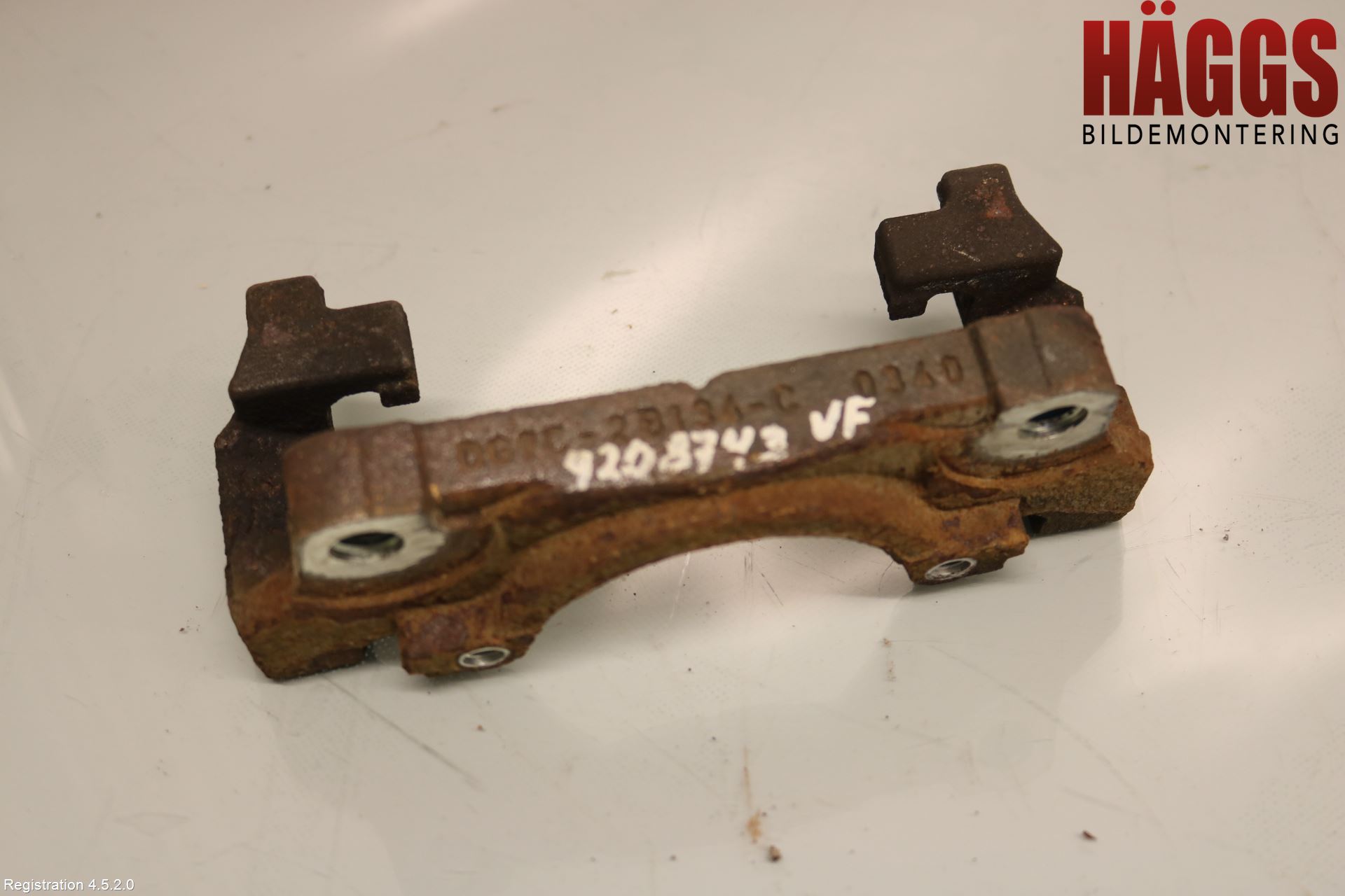 Ford MONDEO 15-22 Bromsokshållare