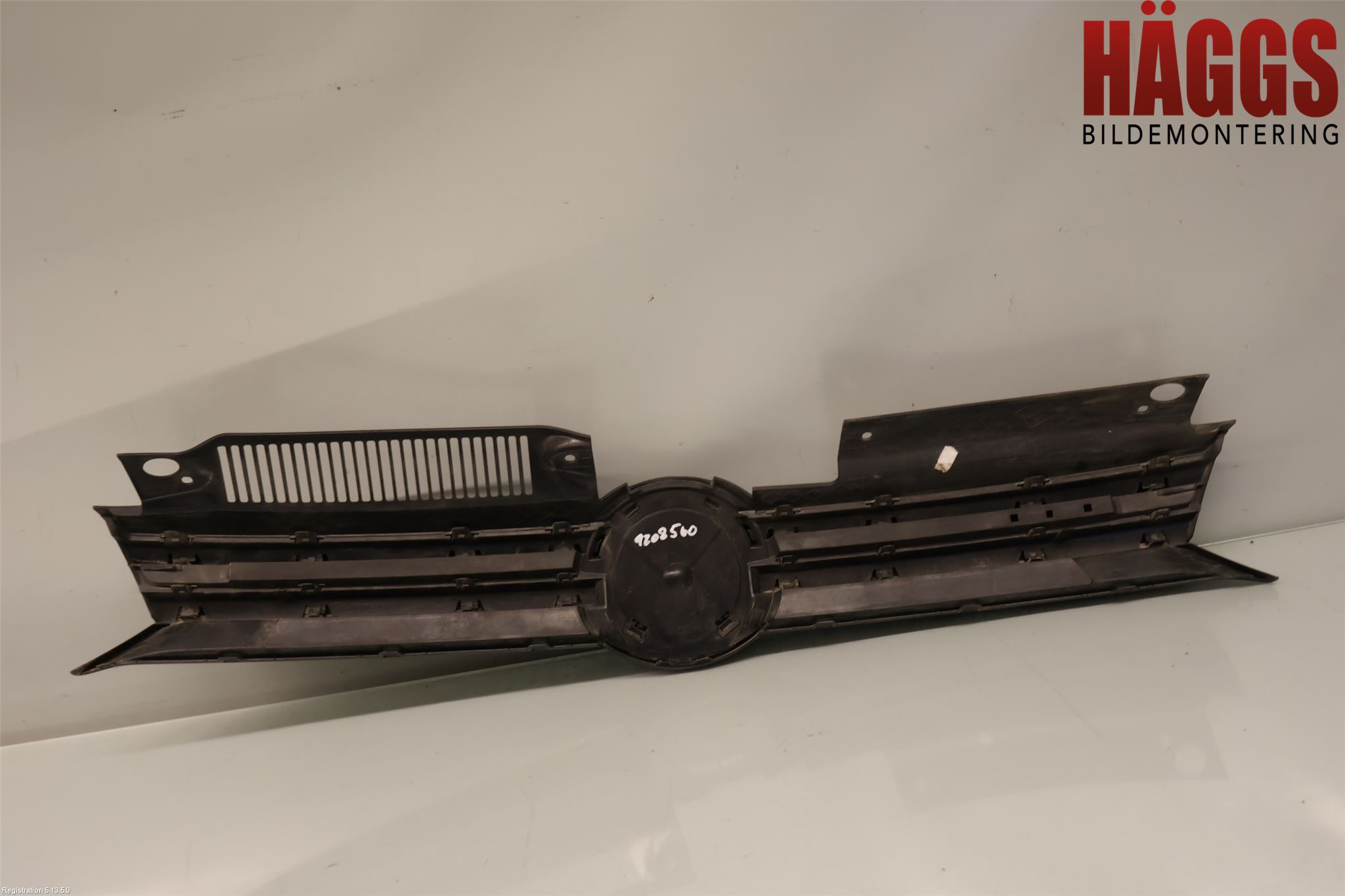 Volkswagen VW GOLF VI 09-13 Grill Komp