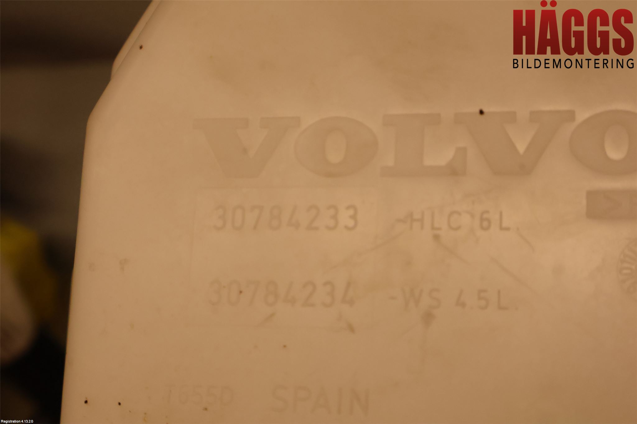 Volvo V70 08-13 Spolartank Vindruta-Strål