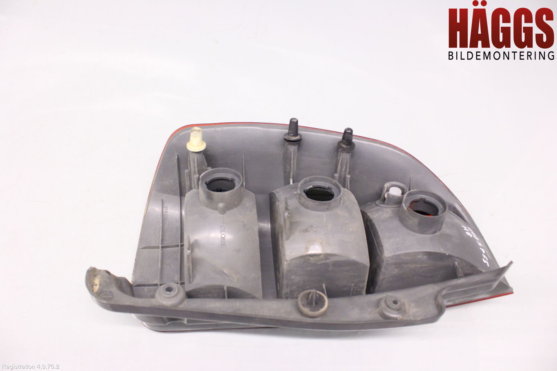 Mitsubishi SPACE STAR 98-05 Bakljus Höger