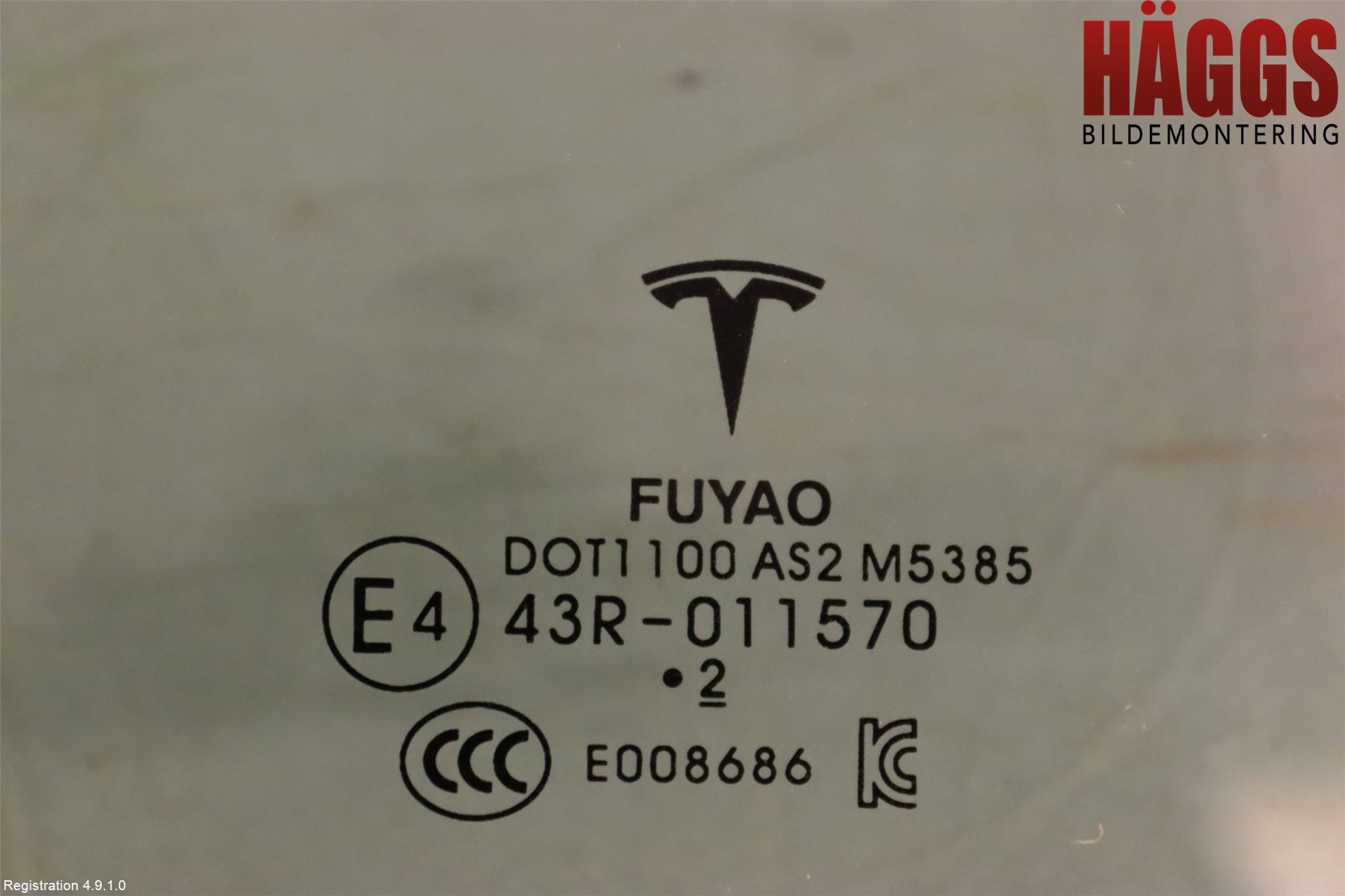 Tesla MODEL 3 17- Dörruta Bak Höger