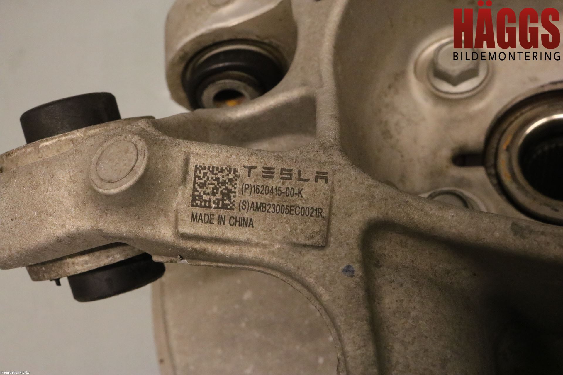 Tesla MODEL X 16- Hjullagerhus-Spindel Vä B