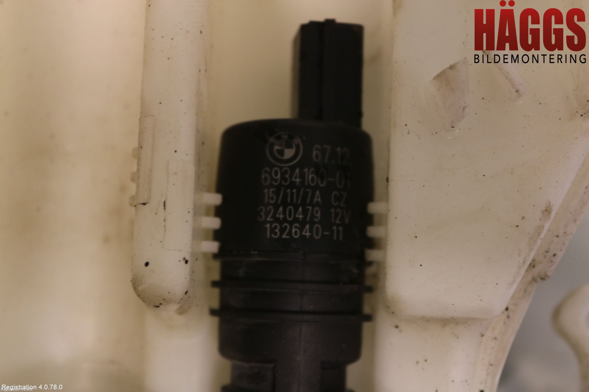 BMW 5 F10/F11/F18 09-17 Spolartank Vindruta-Strål