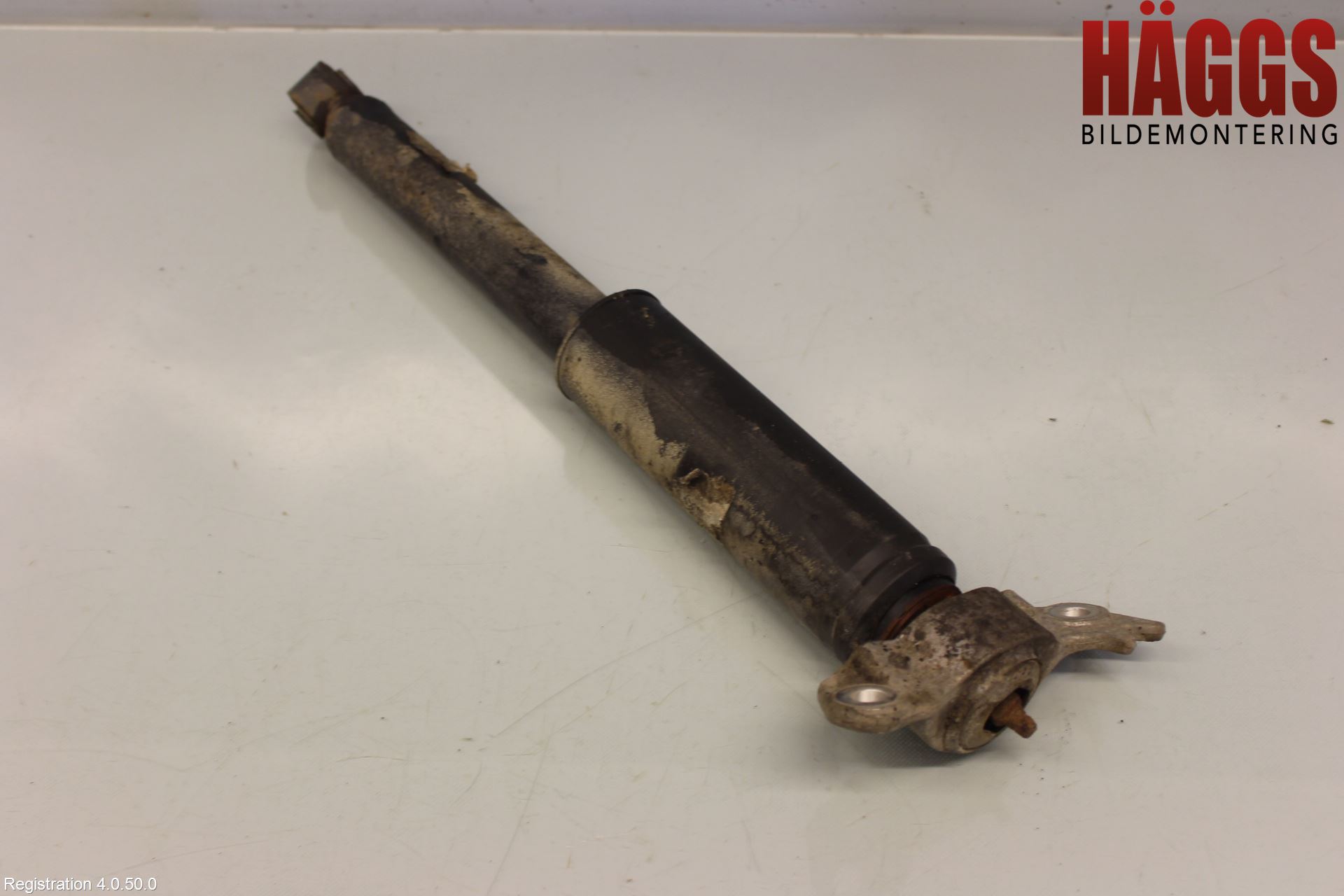 Opel INSIGNIA 09-16 Stötdämpare Bak