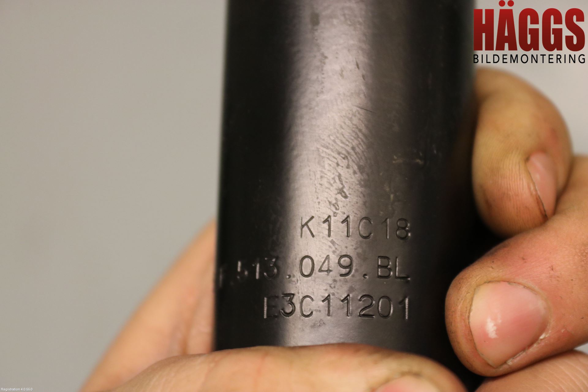 Audi Q3 F3 19- Stötdämpare Bak