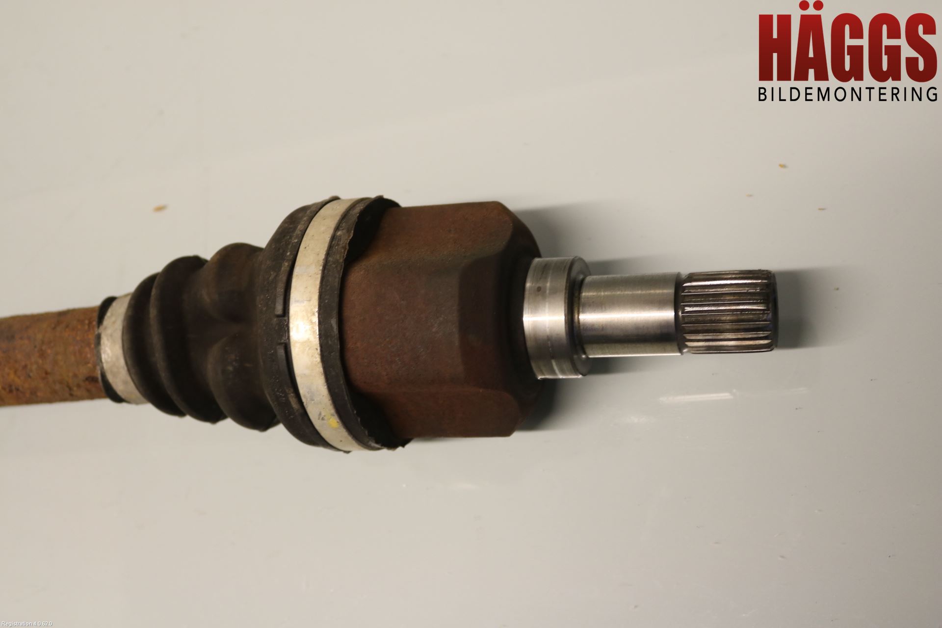 Citroen BERLINGO 08-18 Drivaxel Fram Vänster