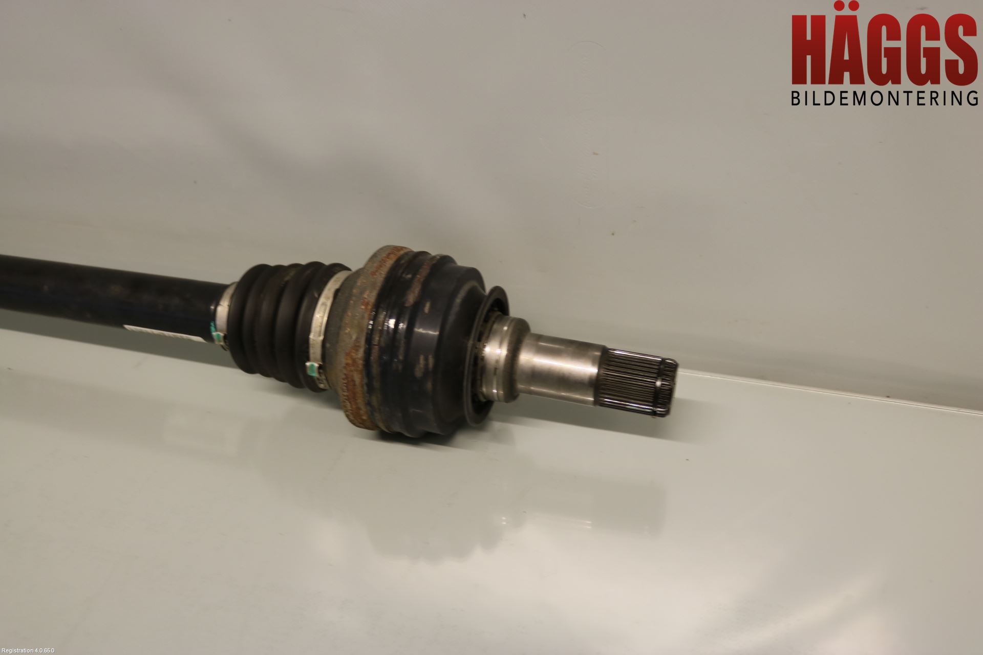 Porsche CAYENNE 03- Drivaxel Bak Vänster