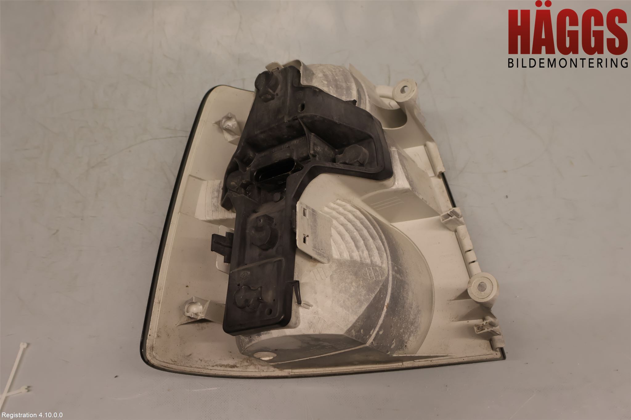 Volkswagen VW TOURAN 03-10 Bakljus Höger