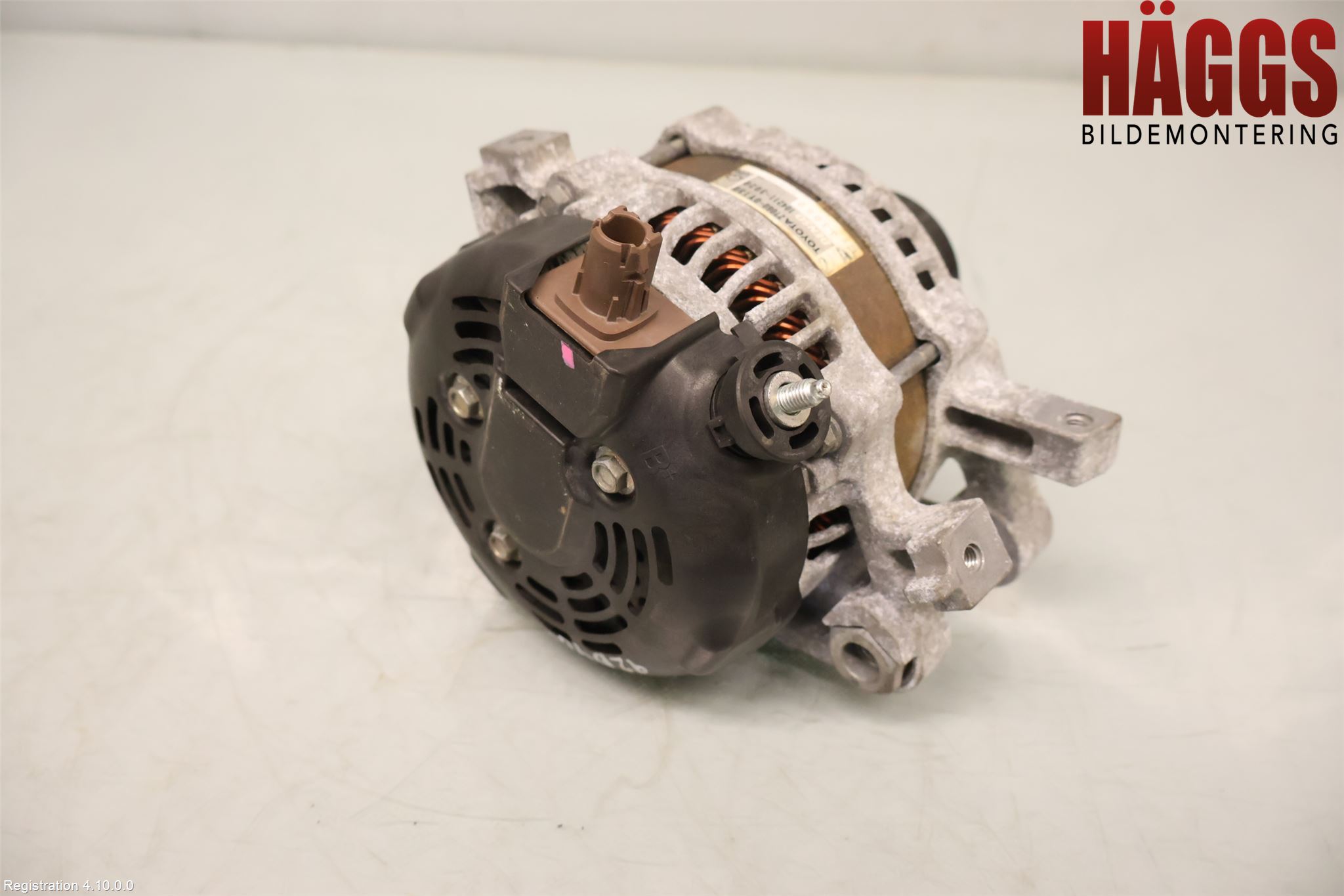 Toyota YARIS XP130 12-14 Generator