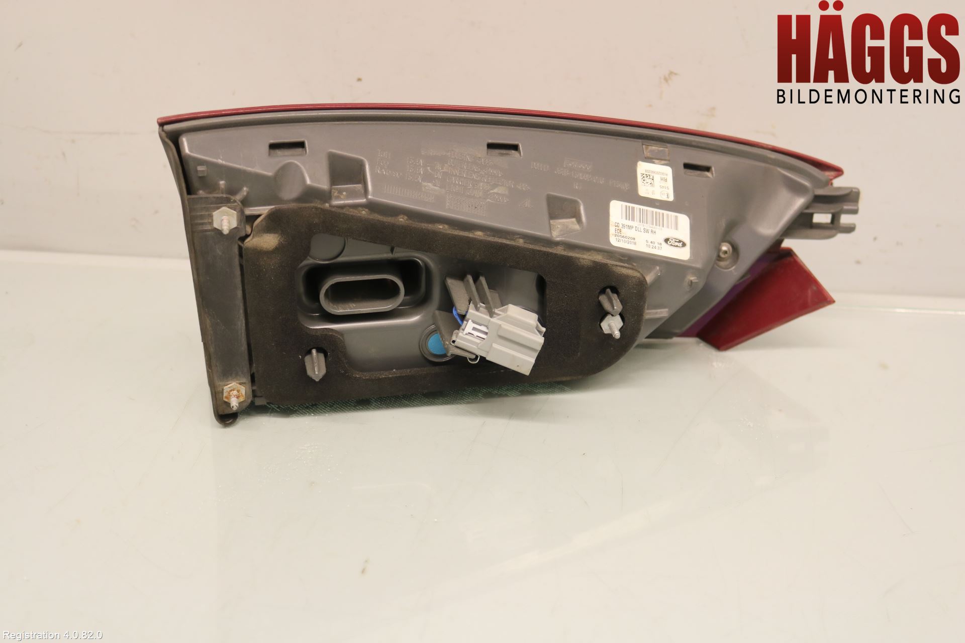 Ford MONDEO 15-22 Bakljus Lucka Hö