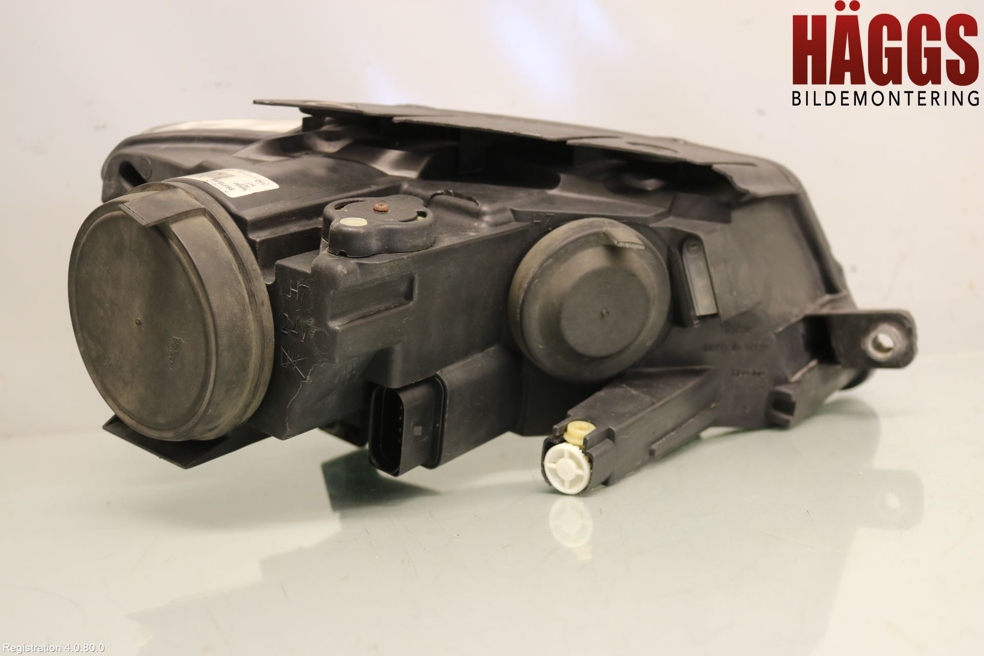 Volkswagen VW PASSAT 05-11 Strålkastare Vänster