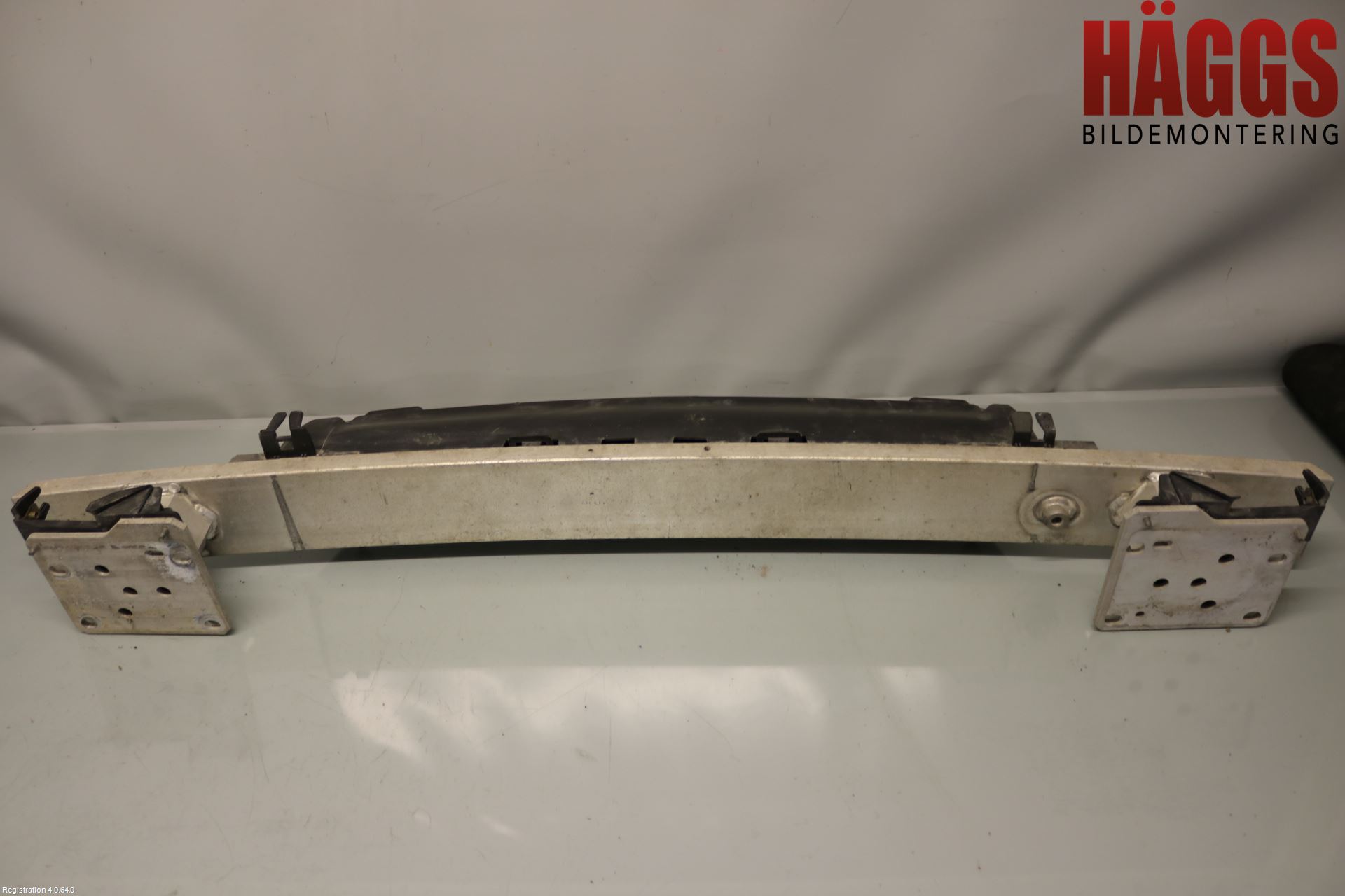 Citroen C4 I   05-10 Stötfångarbalk Fram