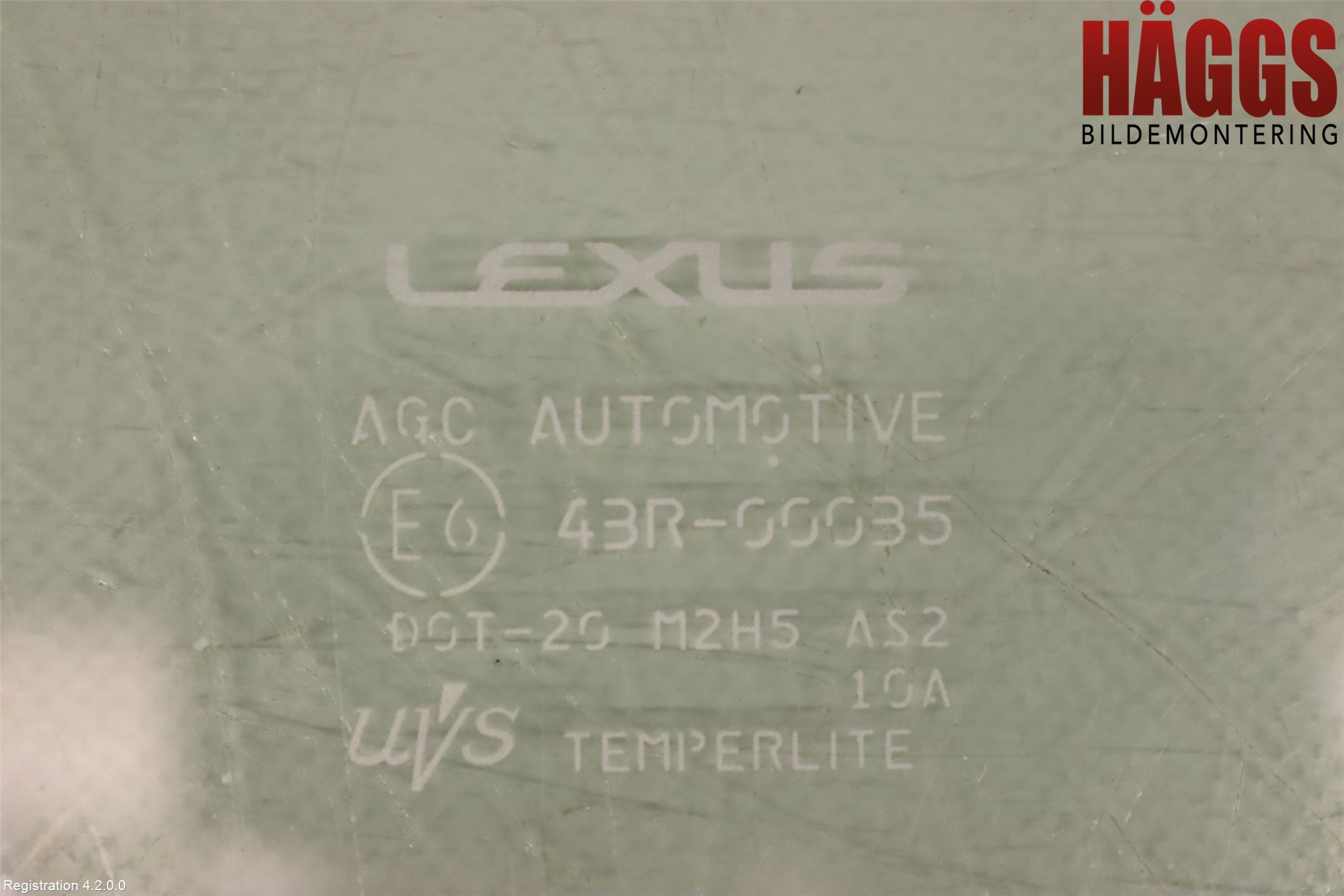 Lexus NX 300h 15-21 Dörruta Fram Lilla Hö