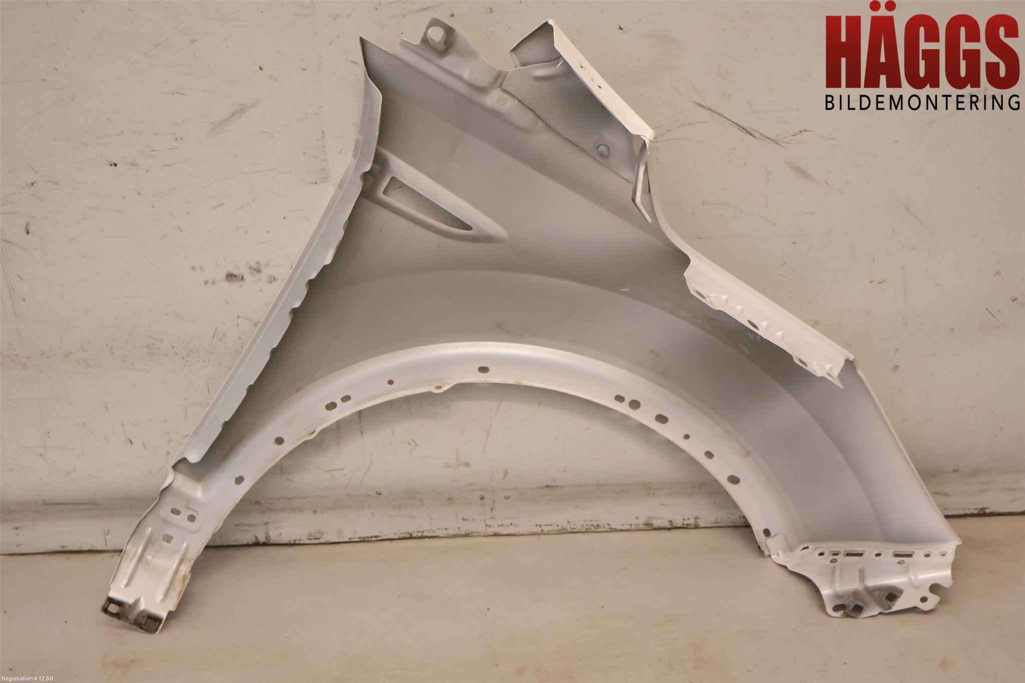 Ford KUGA 13-16 Skärm Fram Vänster