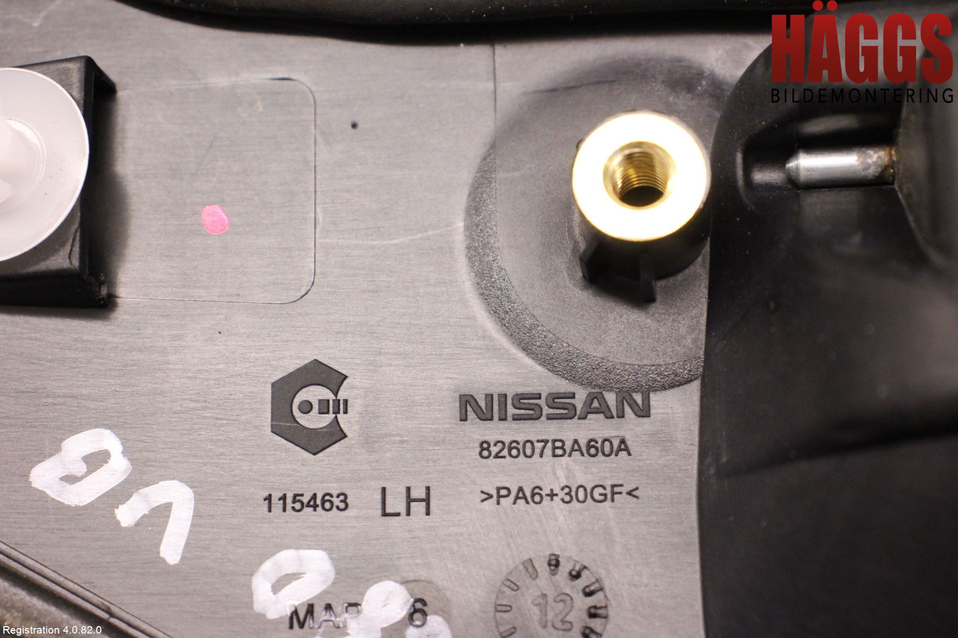 Nissan JUKE 10-14 Dörrhandtag Yttre Vä