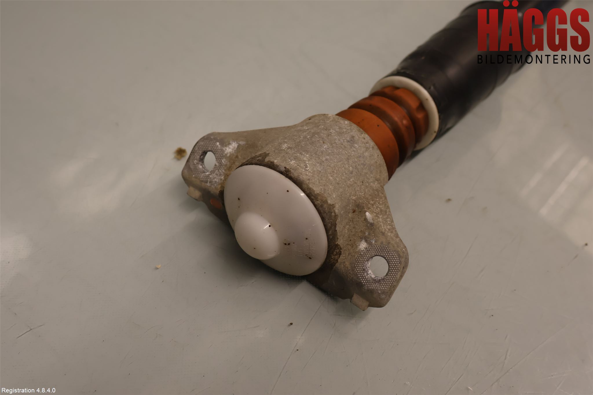 Audi Q5/SQ5 17- Stötdämpare Bak