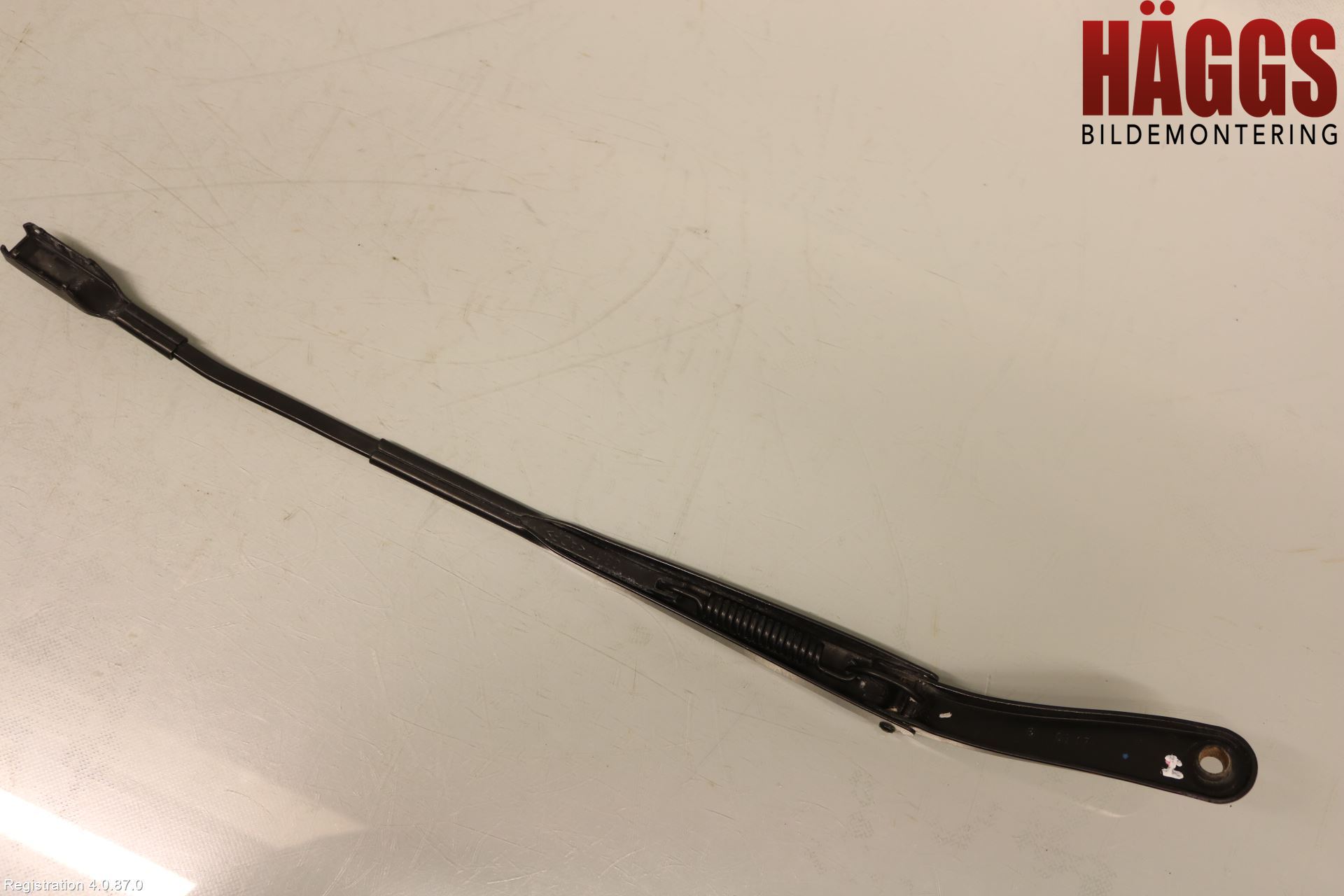 Dacia DUSTER 10-17 Torkararm Armar Vindruta